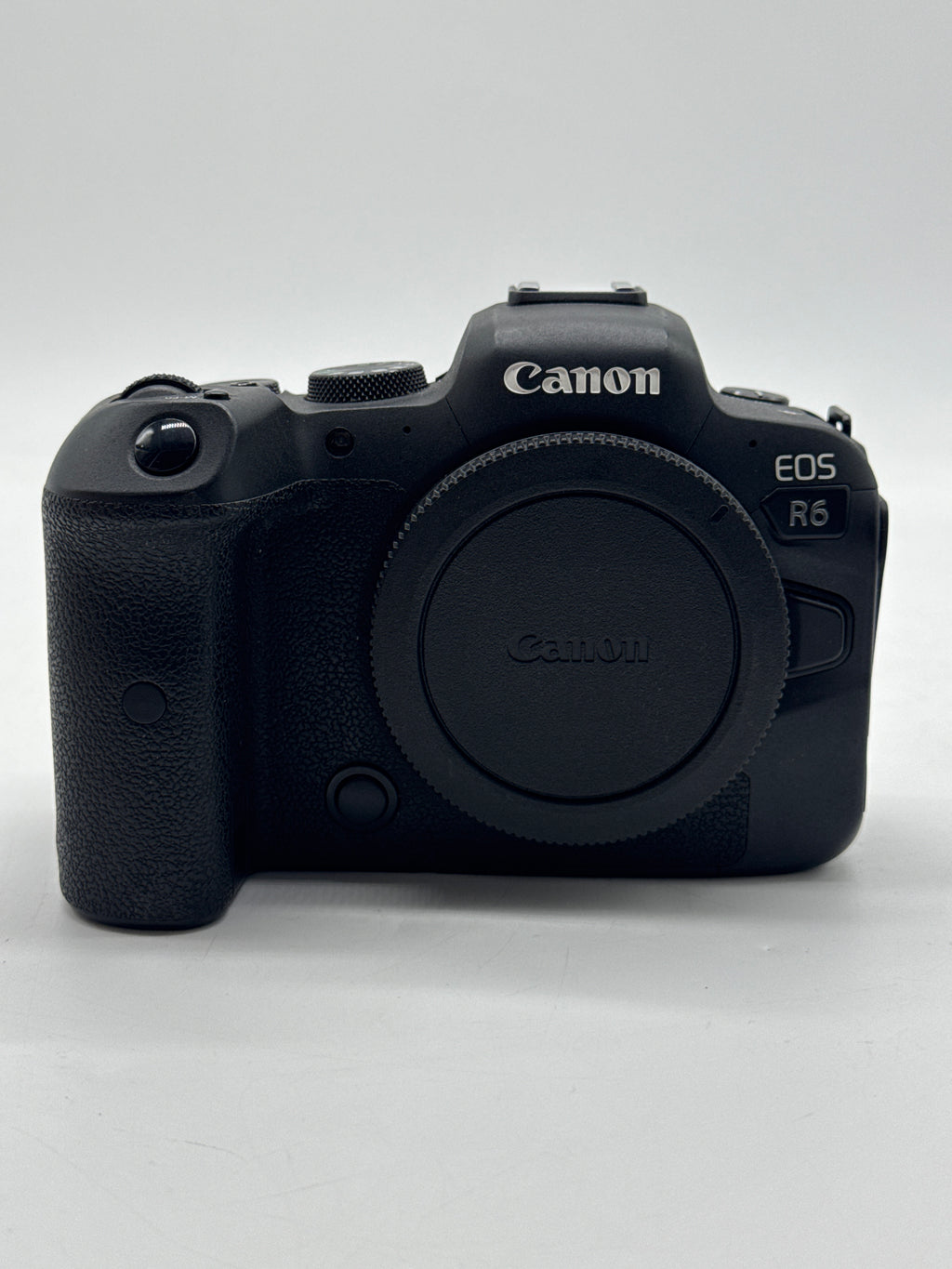 Canon EOS R6 Mirrorless Body Only Black - Used