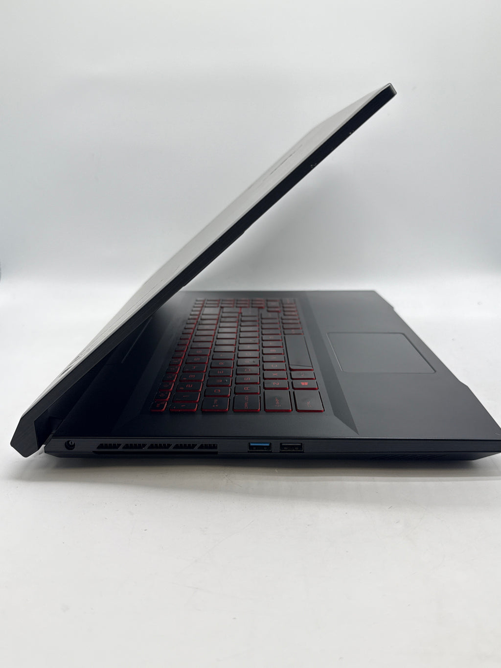 MSI Katana GF76 i7-11800H 16GB RAM 512GB SSD RTX 3050 - For Parts Read