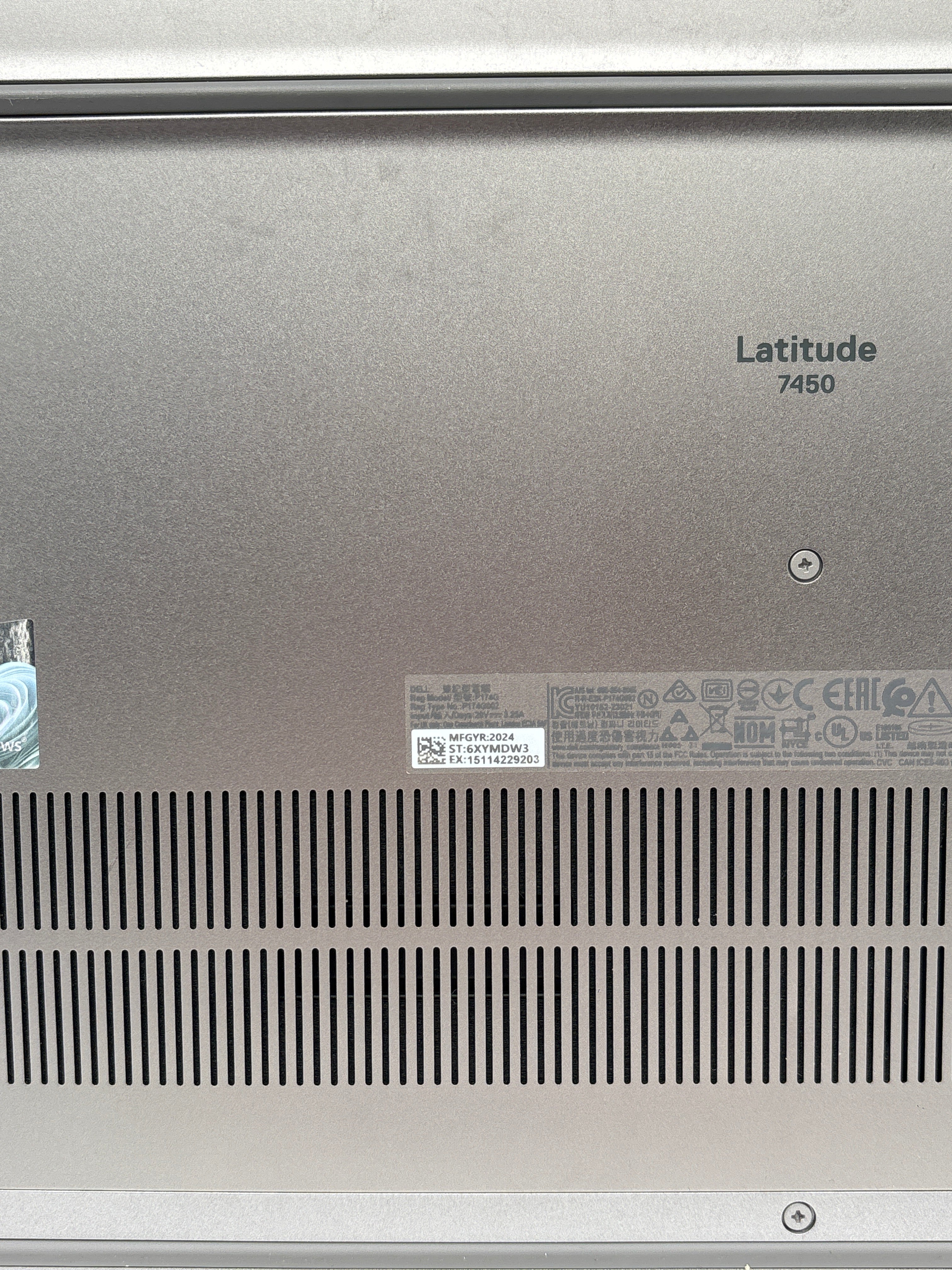 Dell Latitude 7450 14" Ultra 7 165U 32GB RAM 512GB SSD Gray - Used