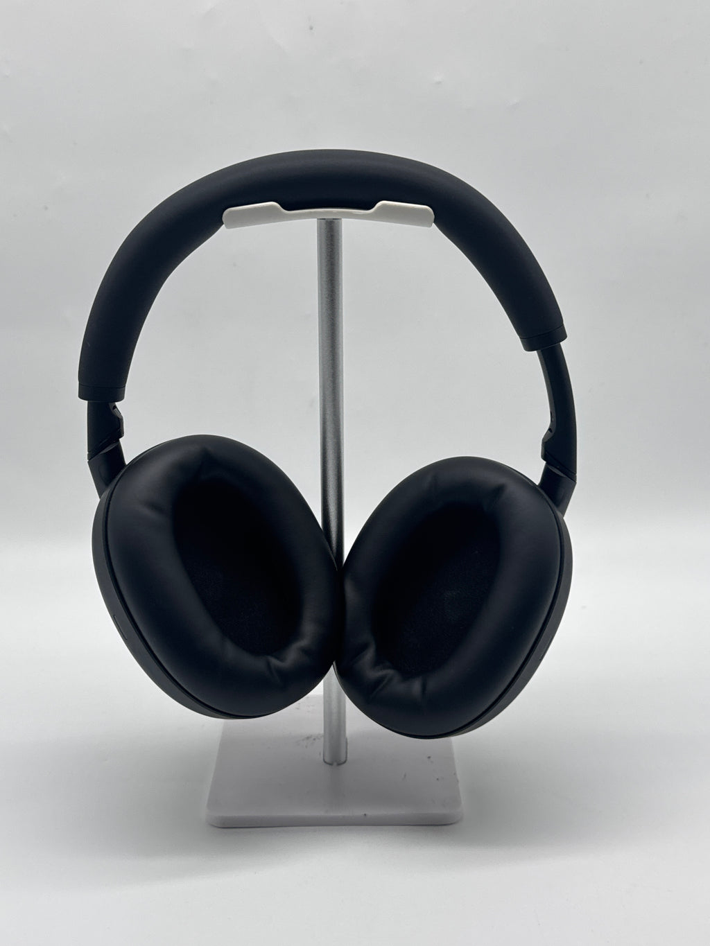 Sony WH-1000XM6 Wireless Noise Canceling Over-Ear Headphones Black - Used