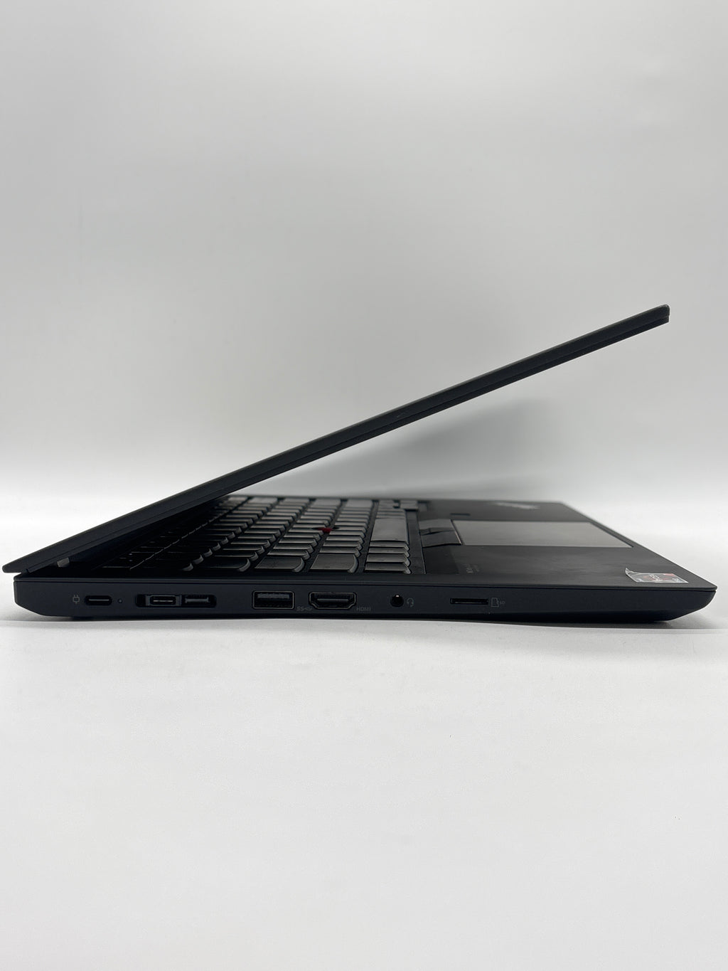 Lenovo ThinkPad T14 Gen 2 Touch Ryzen 7 Pro 5850U 24GB RAM 256GB SSD