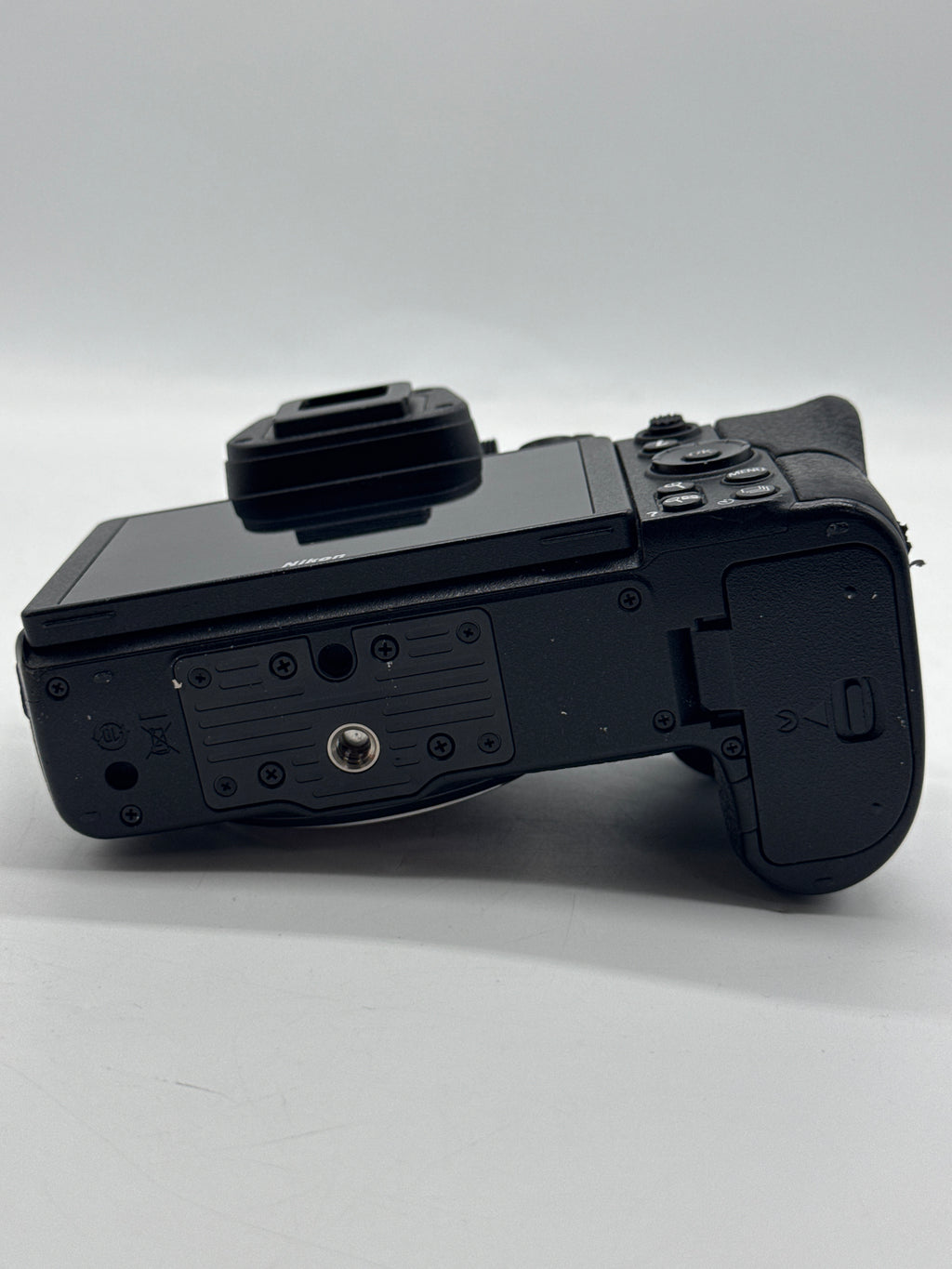 Nikon Z7 Mirrorless Body Only Black - Read