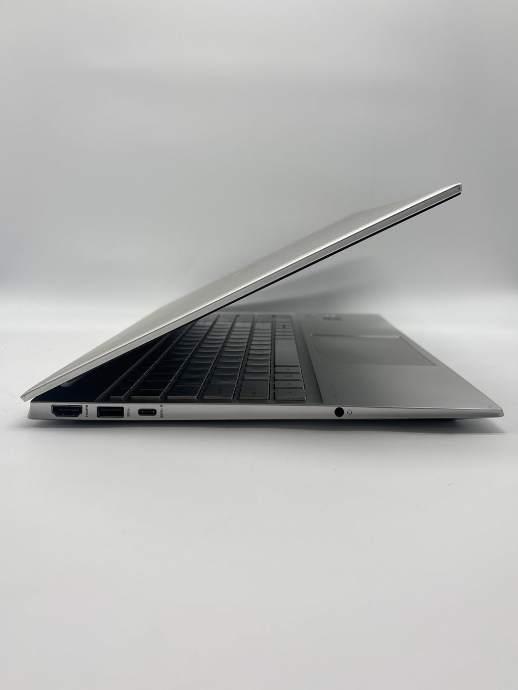 HP Pavilion 15 i7-1195G7 16GB 512GB SSD - For Parts (Minor Cracks/Dent)