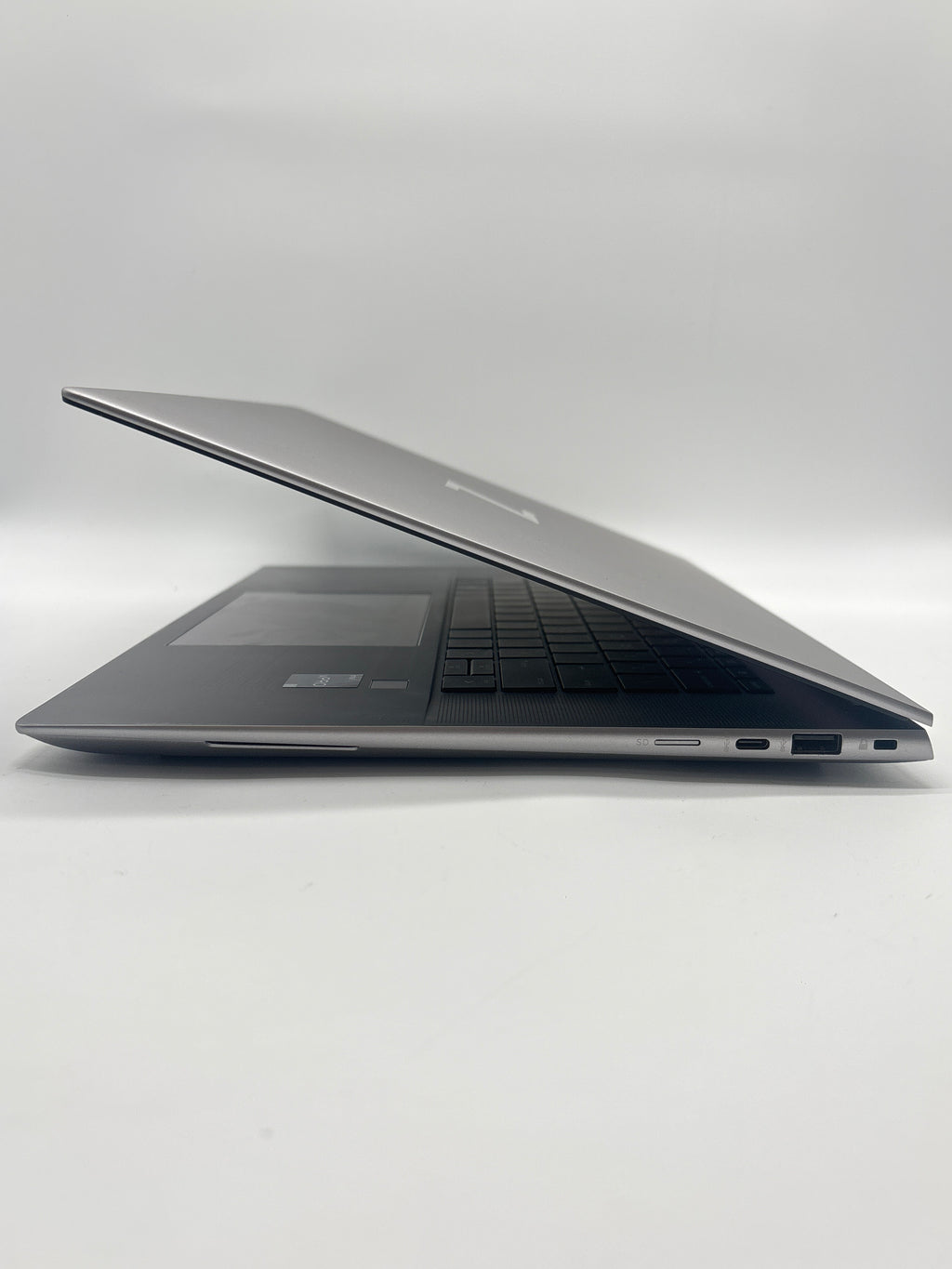 HP ZBook Studio 16 G9 i7-12800H 32GB RAM 1TB SSD - For Parts (Read DESC)