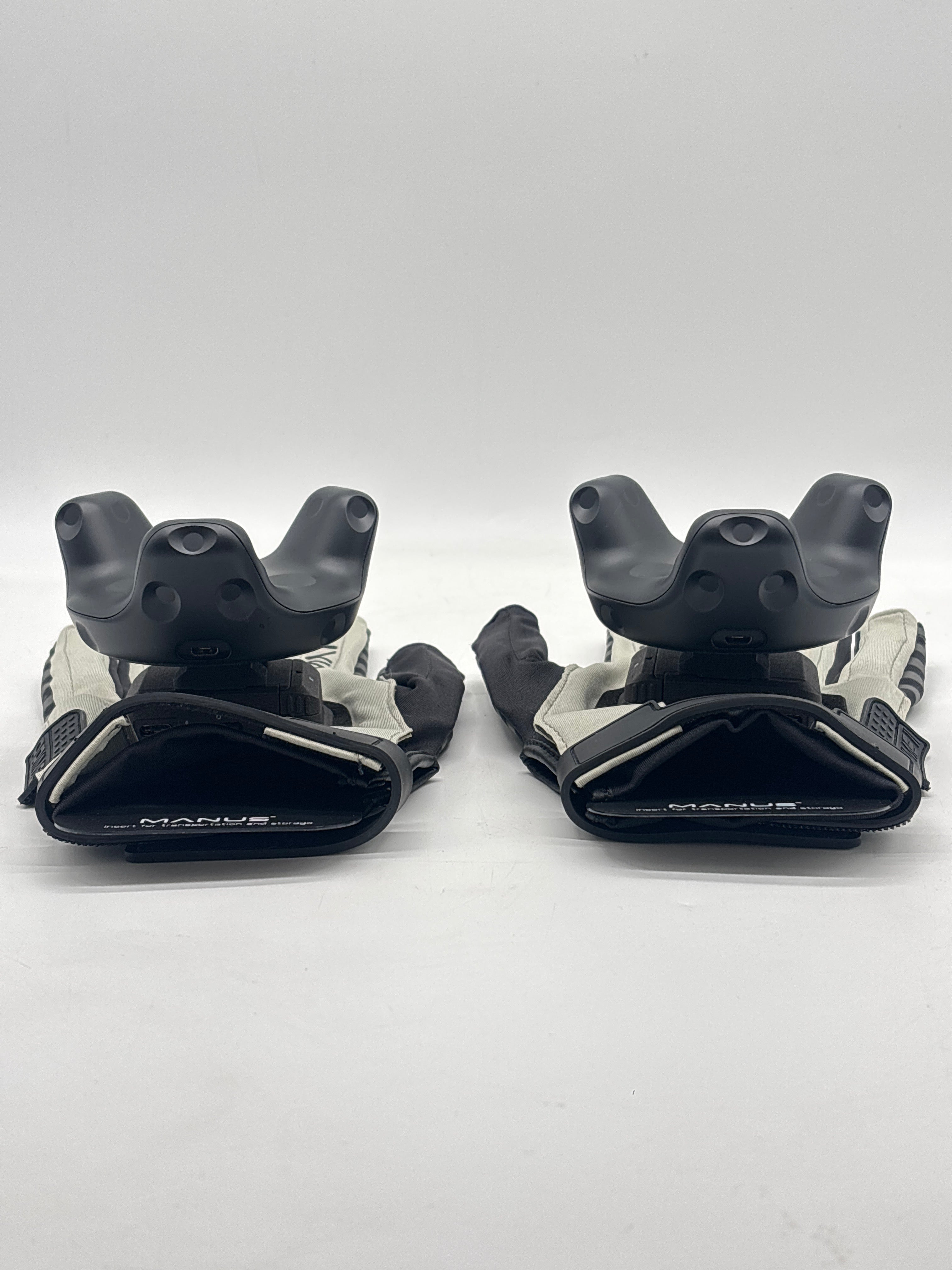 Manus Prime II Gloves Motion Capture VR Controllers M/L size - Used With Box