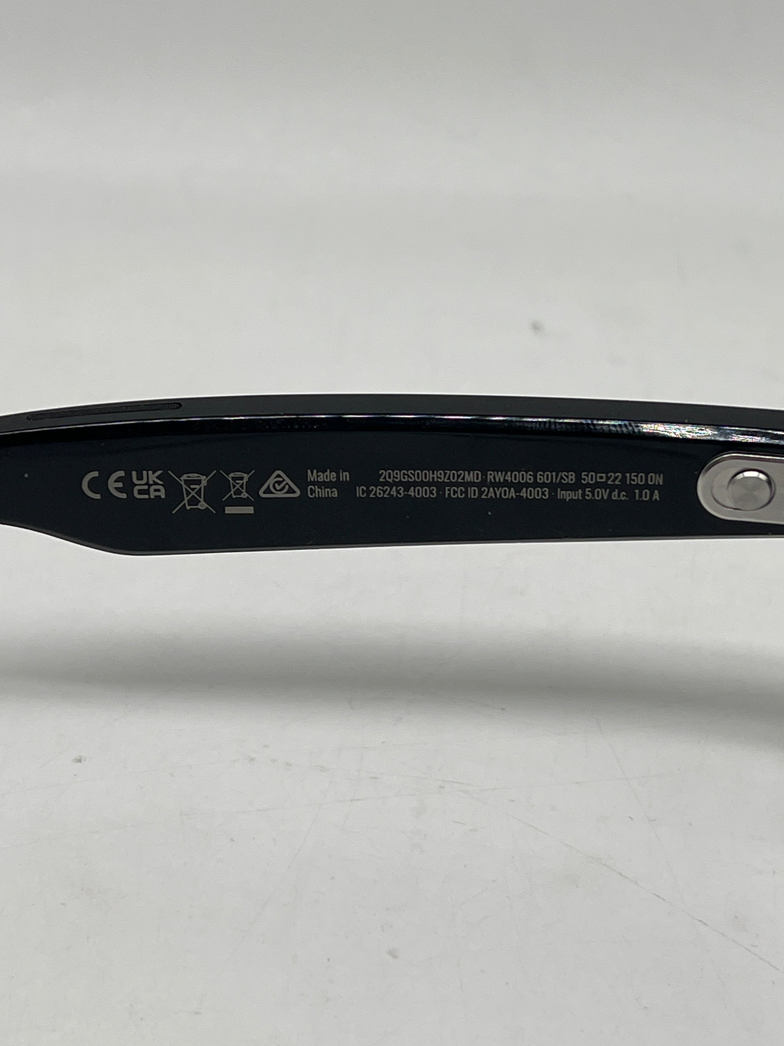 Ray-Ban Meta Wayfarer RW4006 Large Black - Used