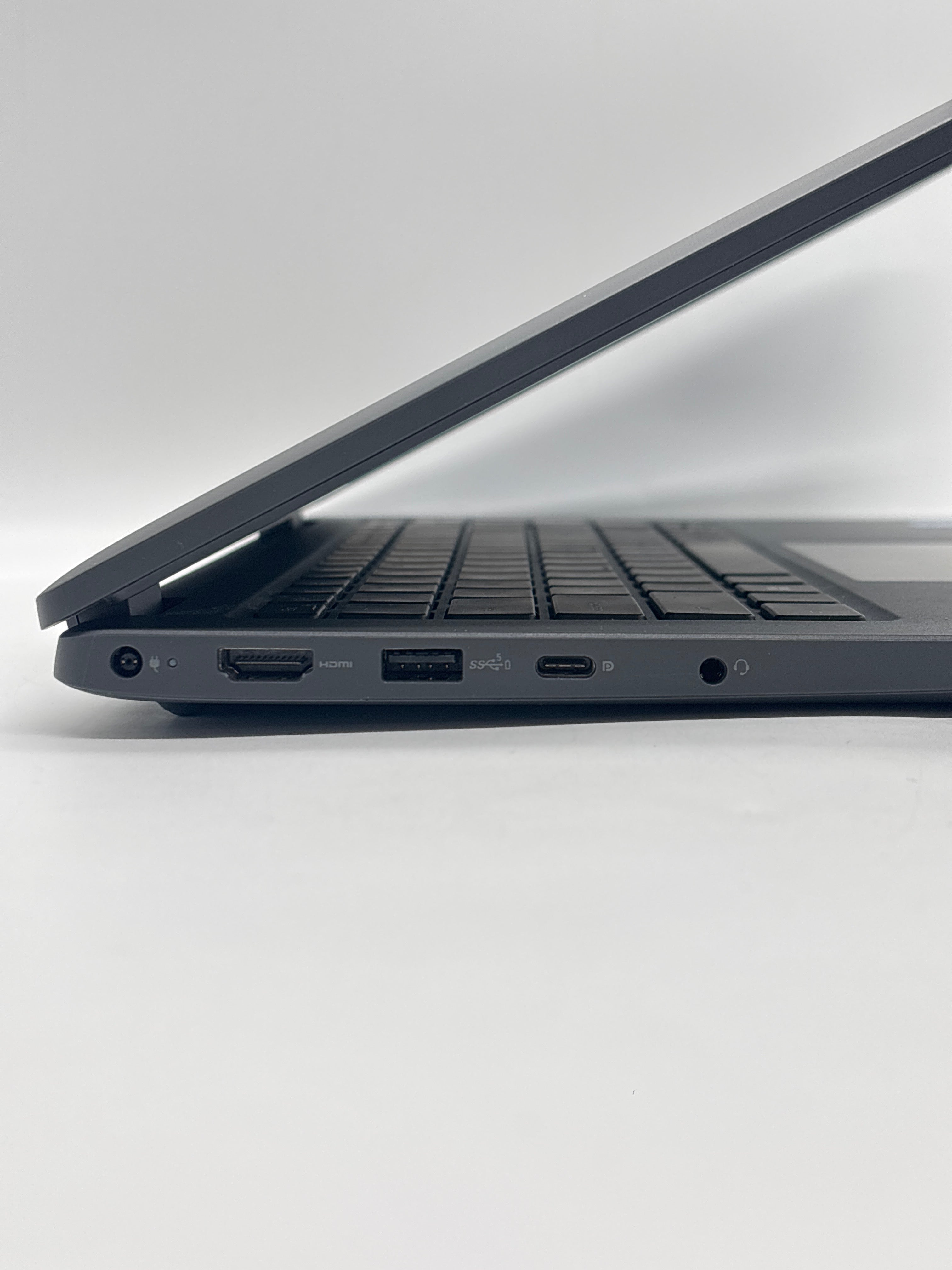 Dell Latitude 3440 i5-1335U 32GB RAM 256GB SSD