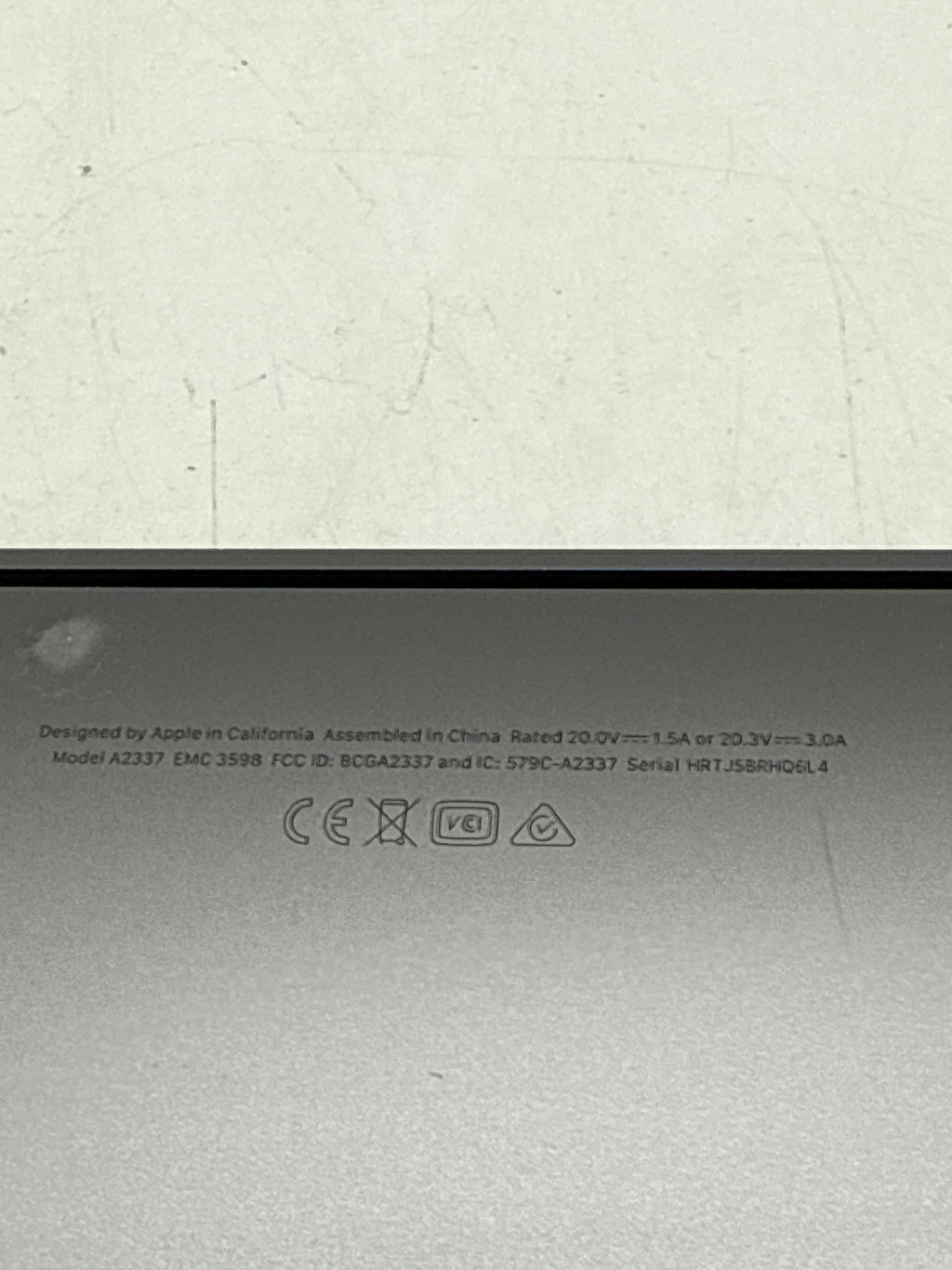 Apple MacBook Air 13" M1 A2337 8GB RAM 256GB SSD - Used