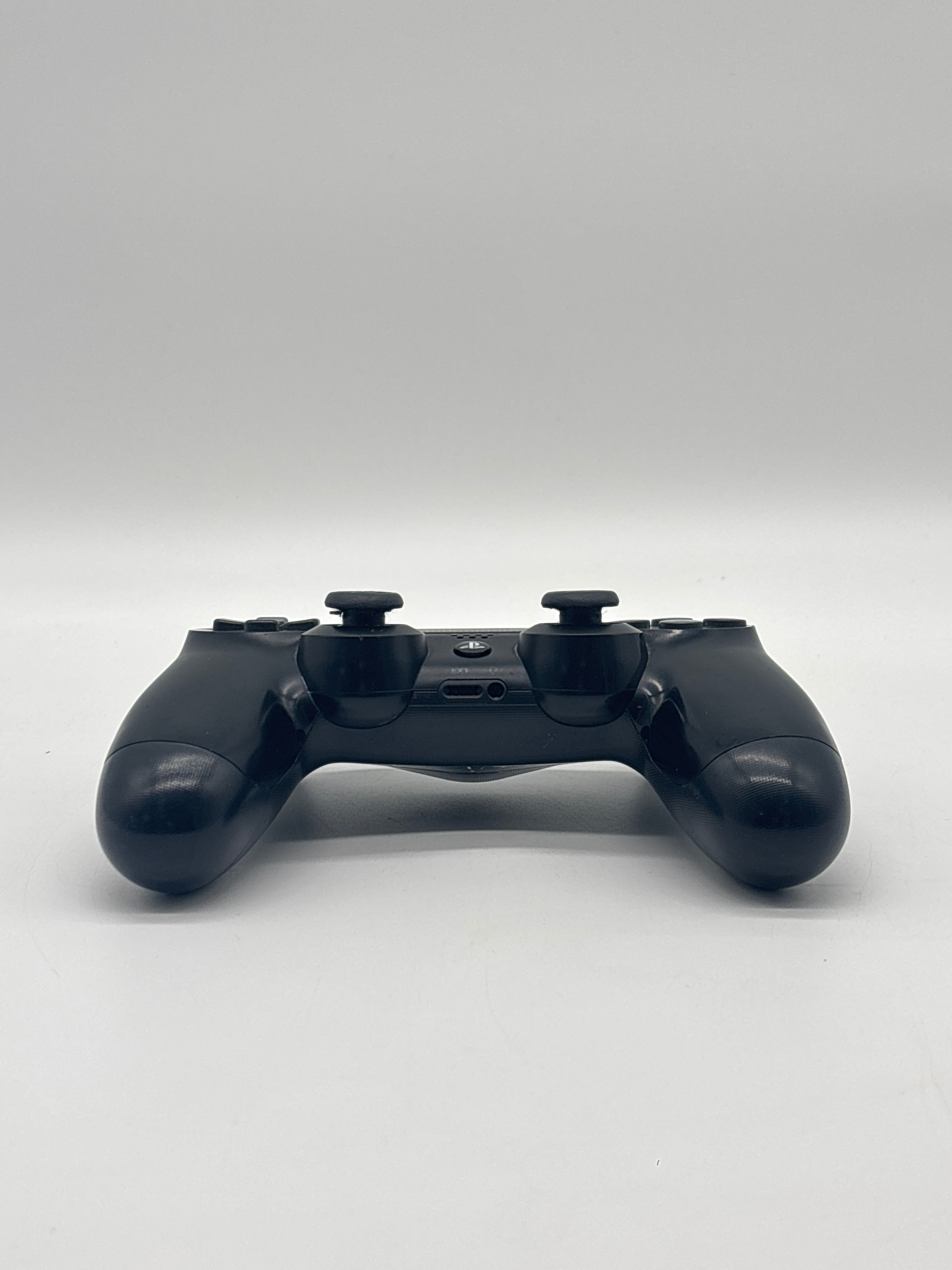 Sony PlayStation 4 CUH-2015A 500GB Home Console Black