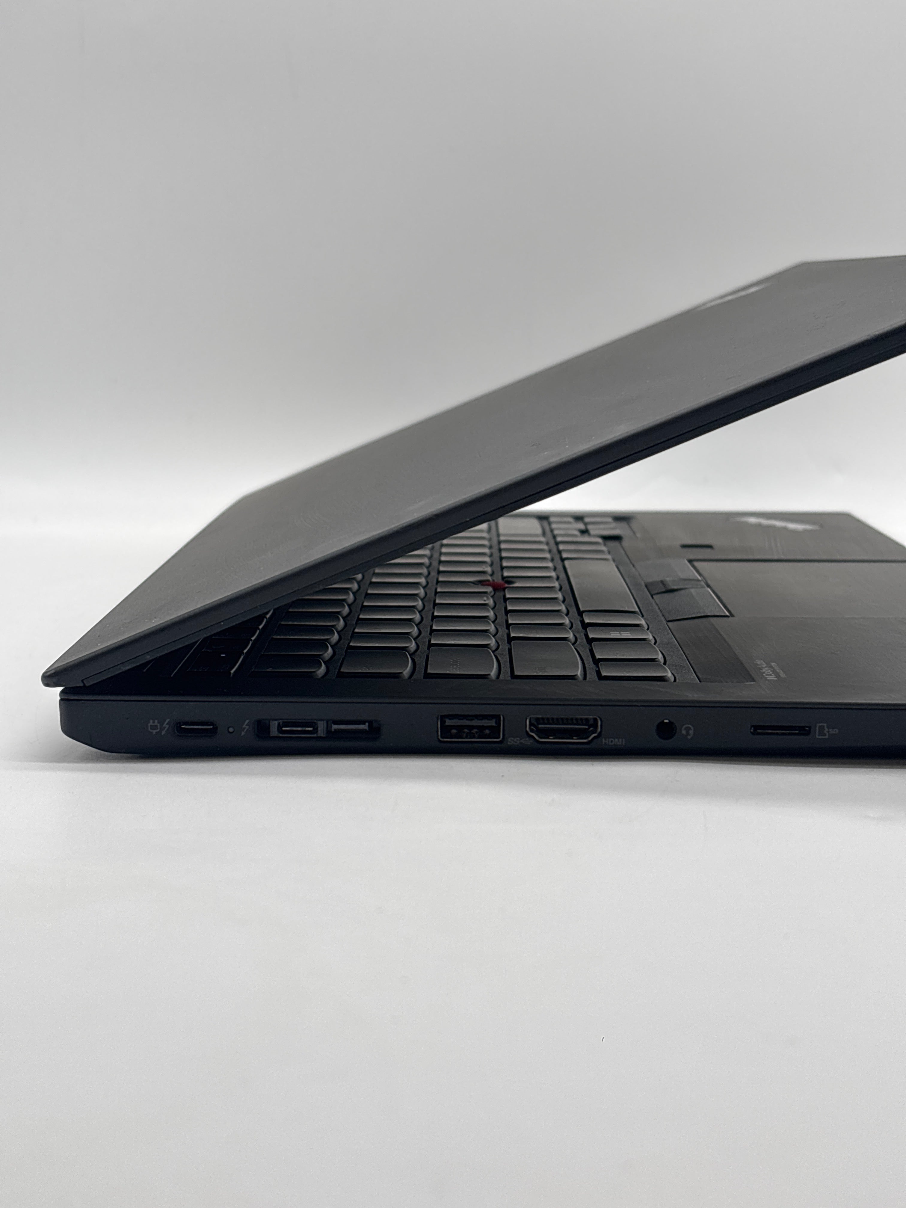 Lenovo ThinkPad T14 Gen 2 i7-1185G7 16GB RAM 256GB SSD