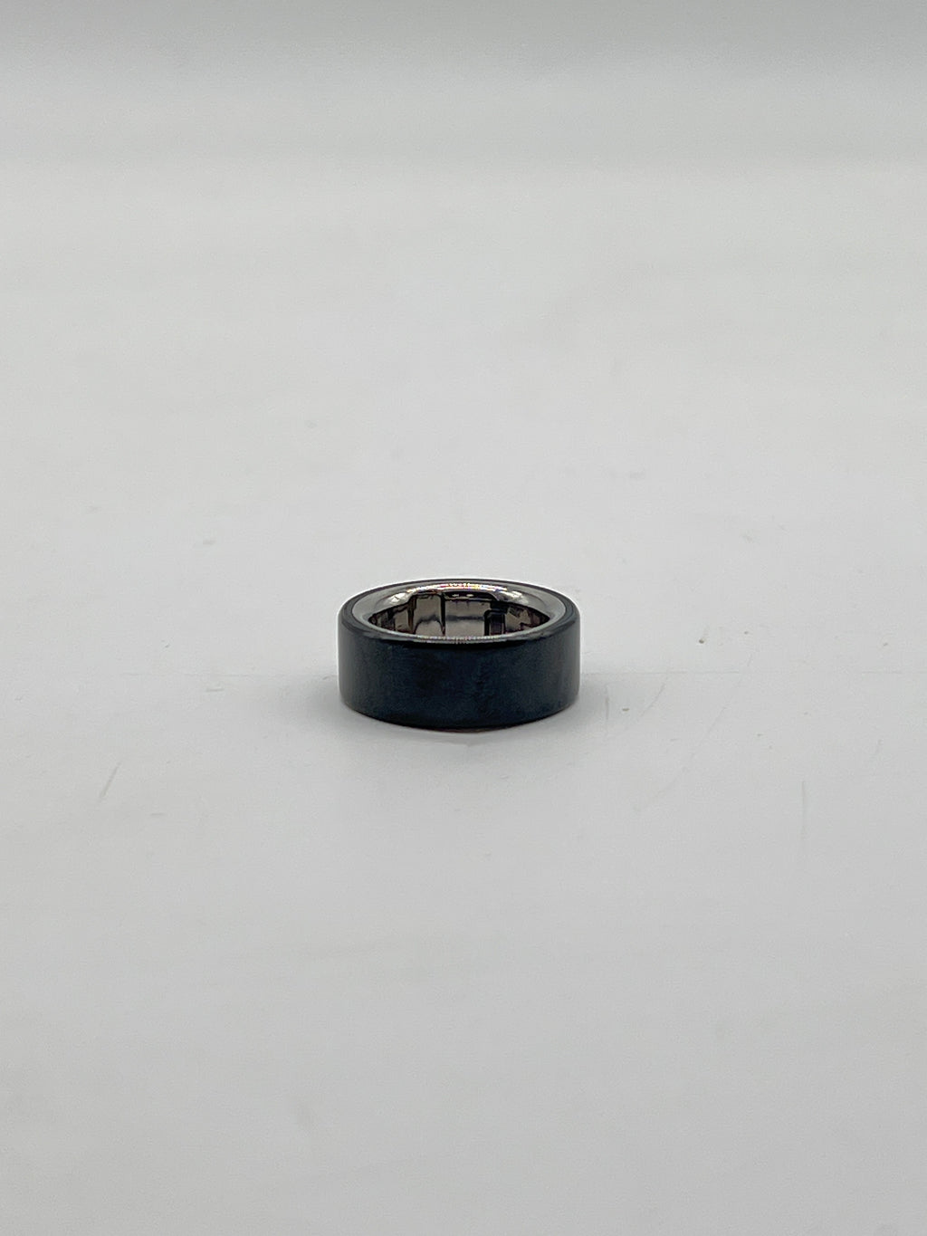 Oura Ring Gen 4 Black Size 5 - Used With Box