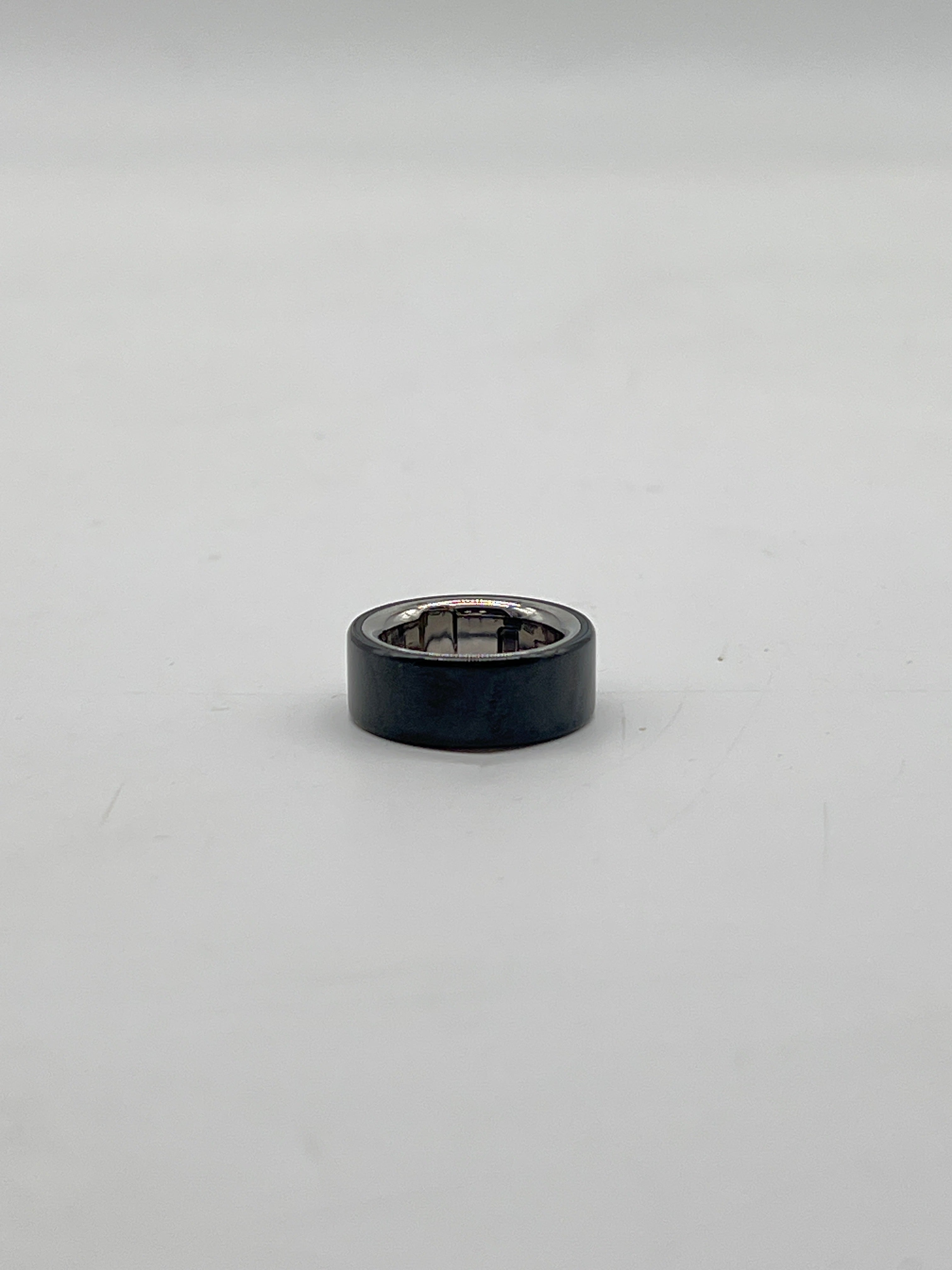Oura Ring Gen 4 Black Size 5 - Used With Box