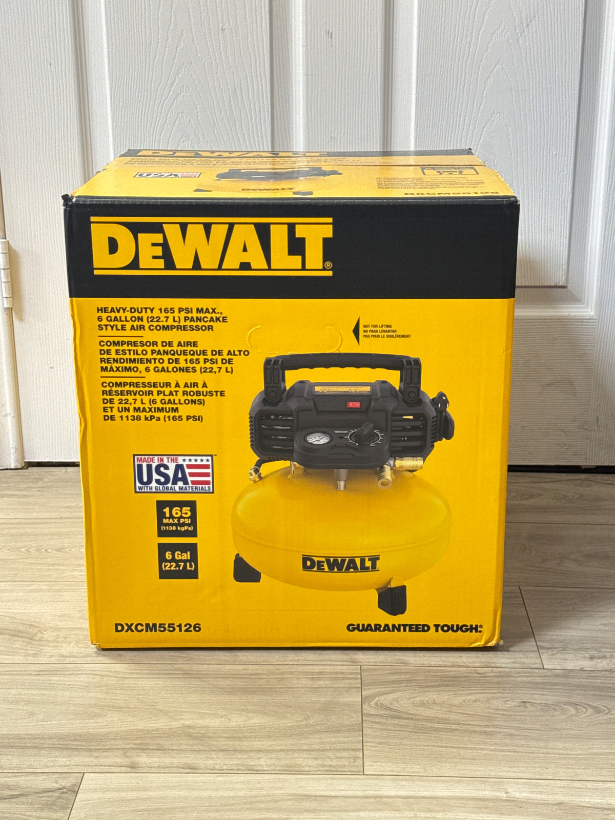 DeWalt DXCM55126 5.5 Gallon Portable Air Compressor - New