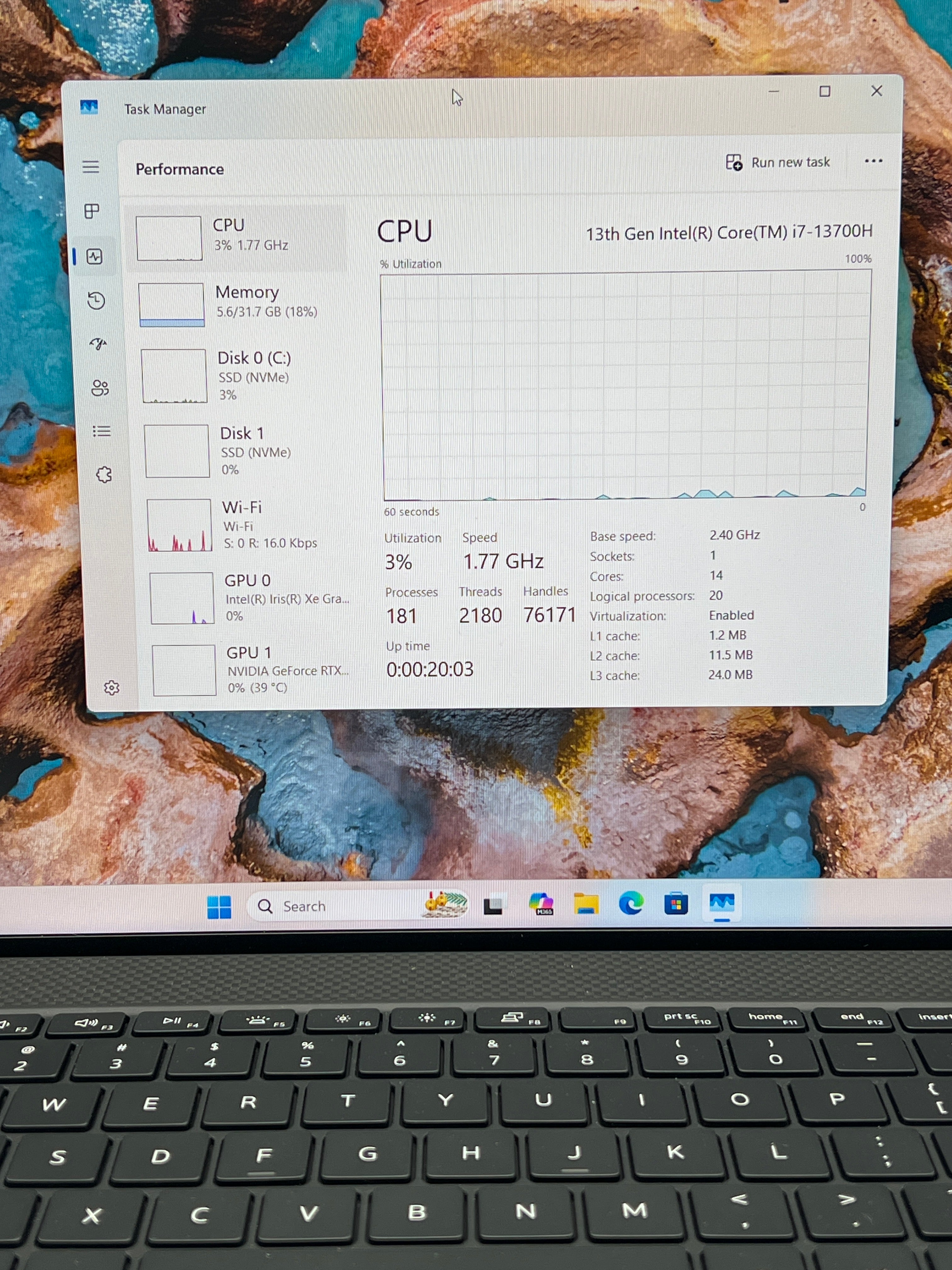 Dell XPS 17 9730 i7-13700H 32GB RAM 1TB SSD RTX 4050