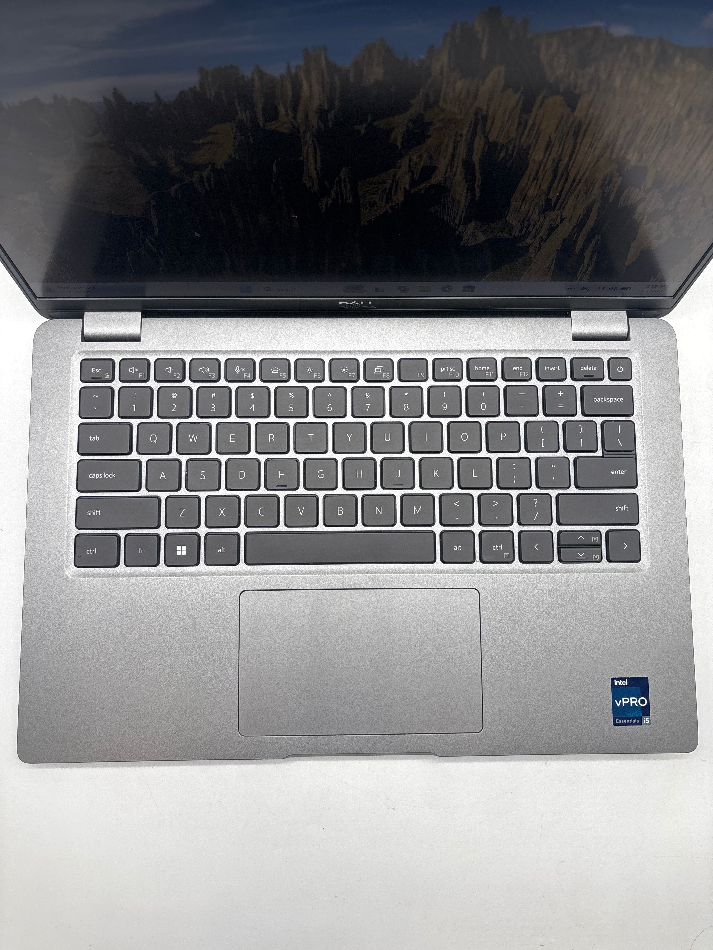 Dell Latitude 5440 14" i5-1335U 16GB RAM 256GB SSD Gray - Used
