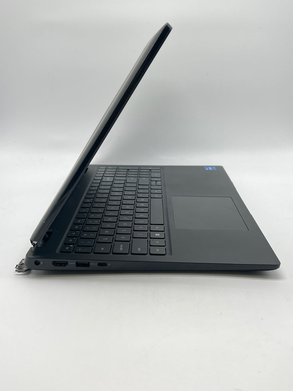 Dell Latitude 3520 i5-1135G7 8GB RAM 256GB SSD - For Parts (Read)