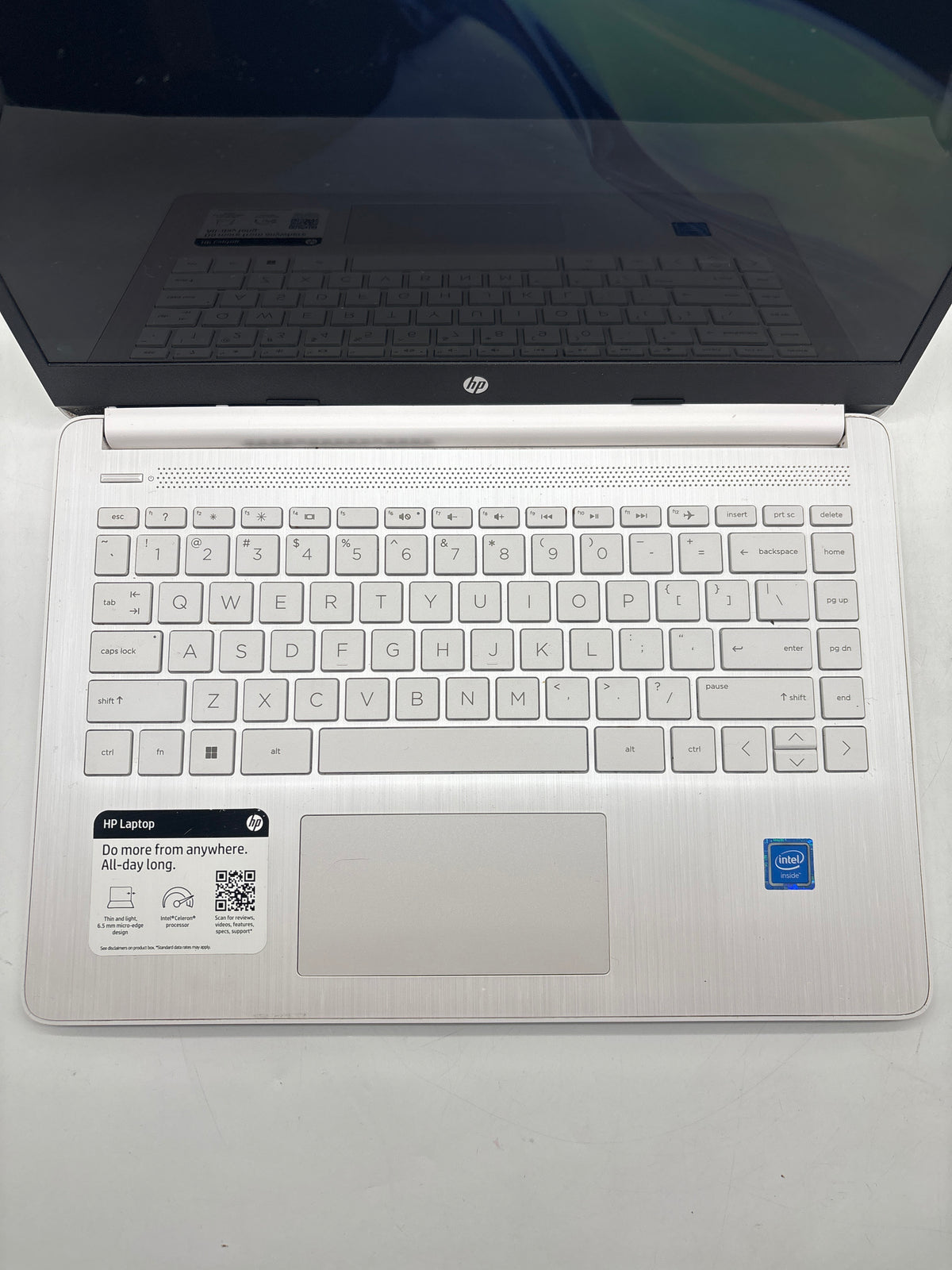 HP 14-dq0052dx 14" Intel Celeron N4120 8GB RAM 64GB SSD White - Used