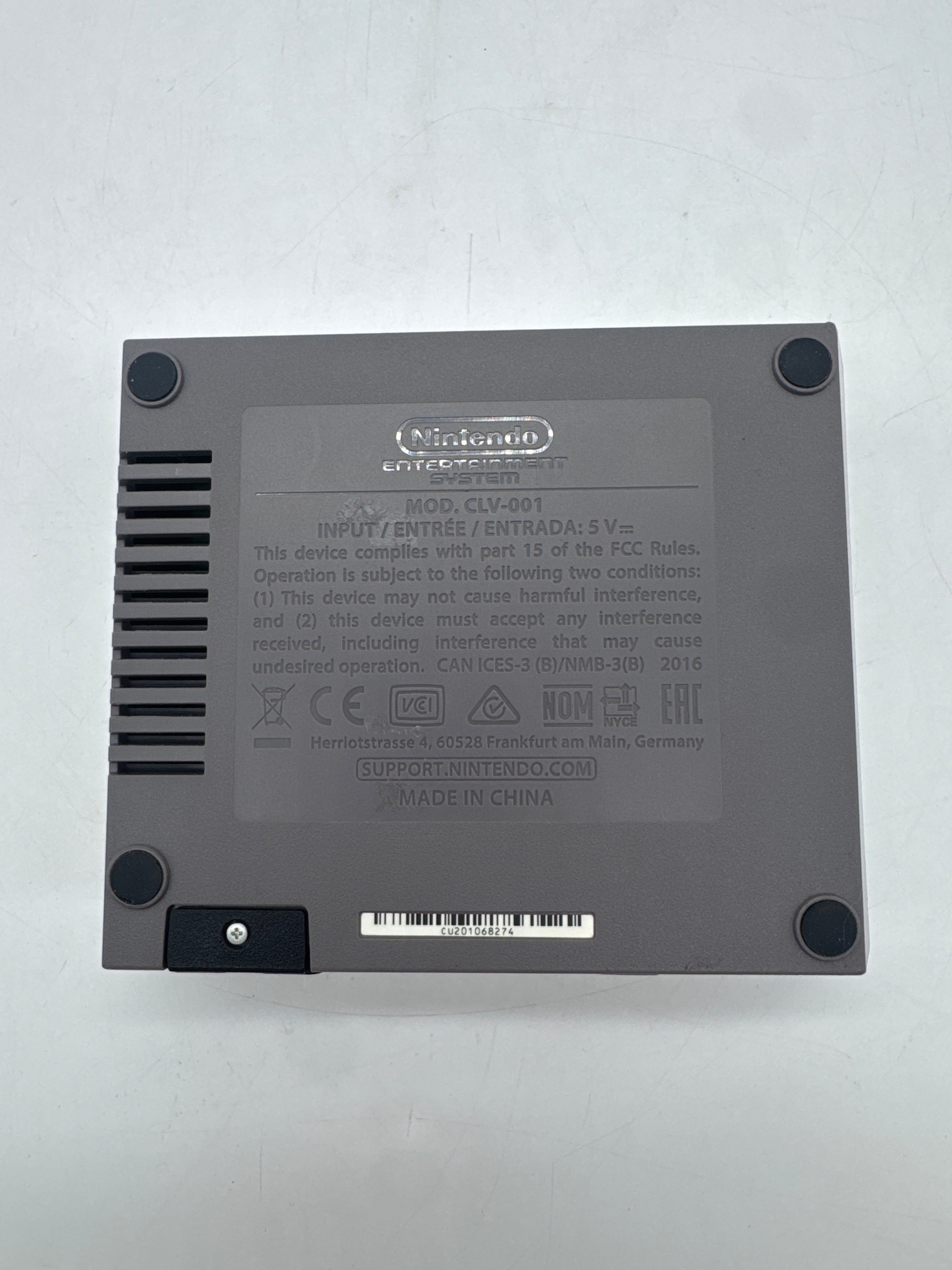 TX01-39287 - Nintendo NES Classic Edition (CLV-001)