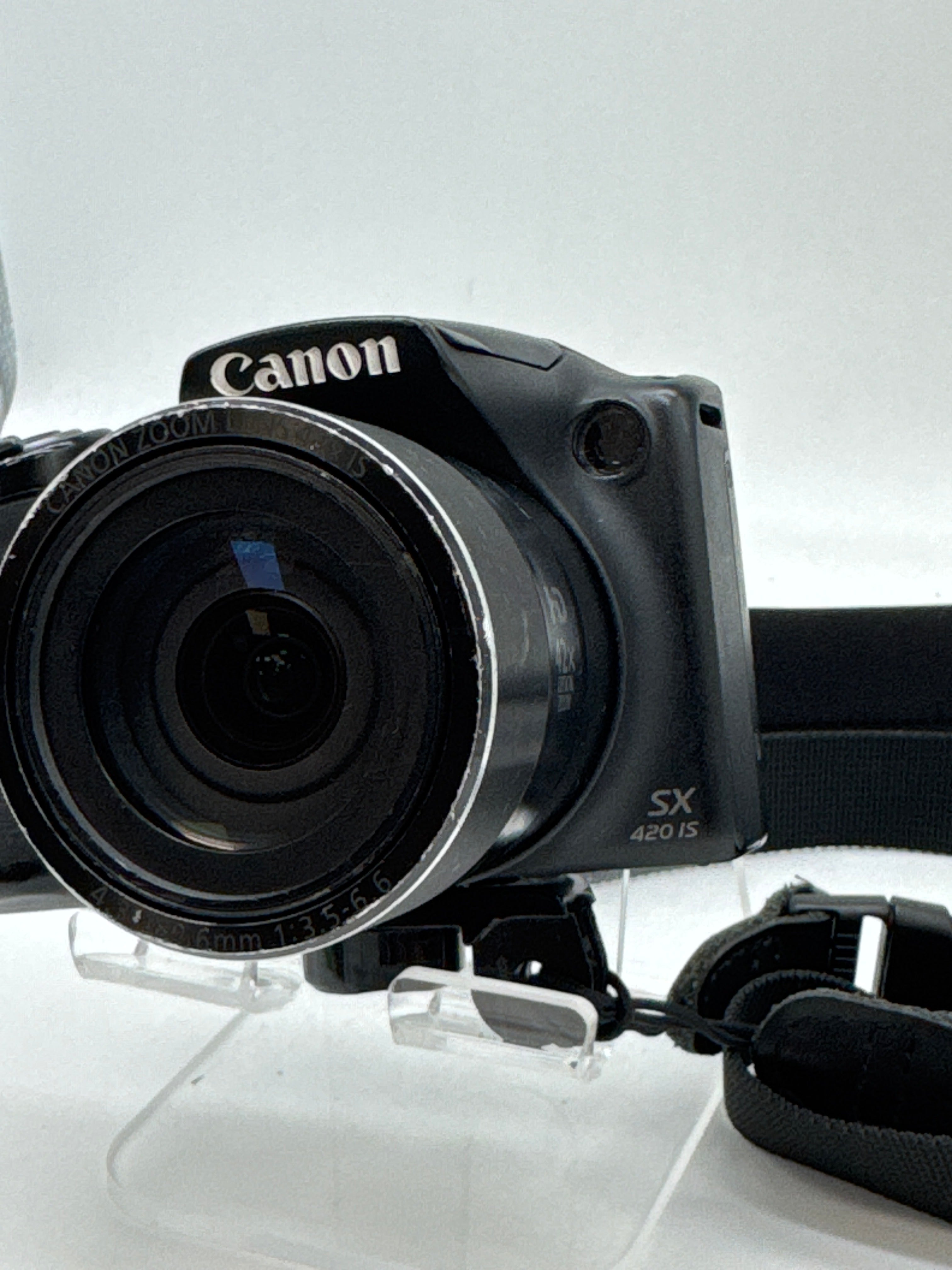Canon PowerShot SX420 IS 20.0MP Digital Camera Black - Used
