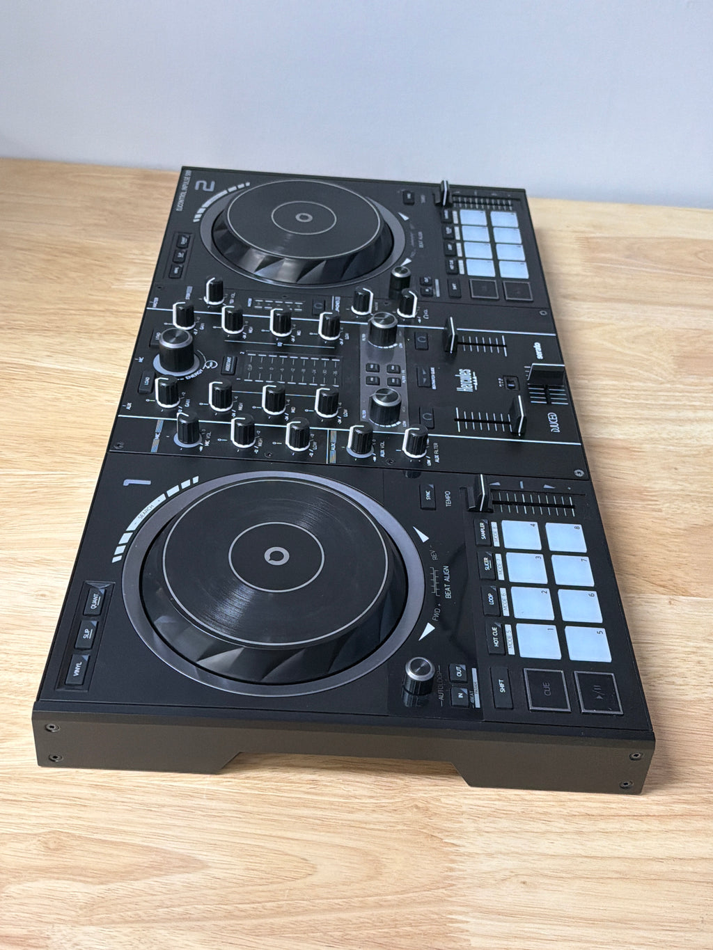 Hercules DJ Control Impulse 500 Controller Black Tabletop 2 Decks W/ Travel Case
