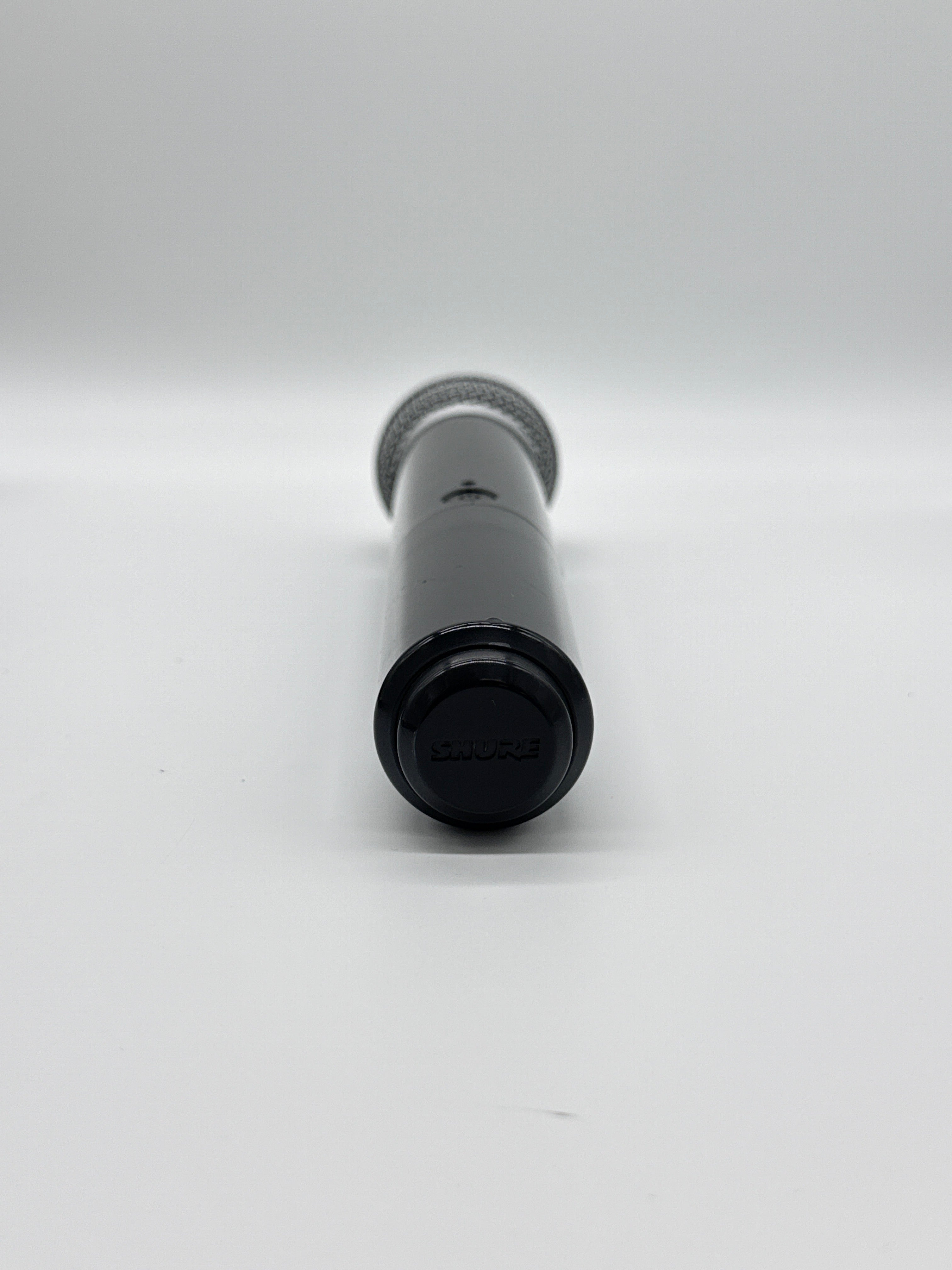 Shure M58 Dynamic Microphone with BLX4R H10 Wireless Receiver Black