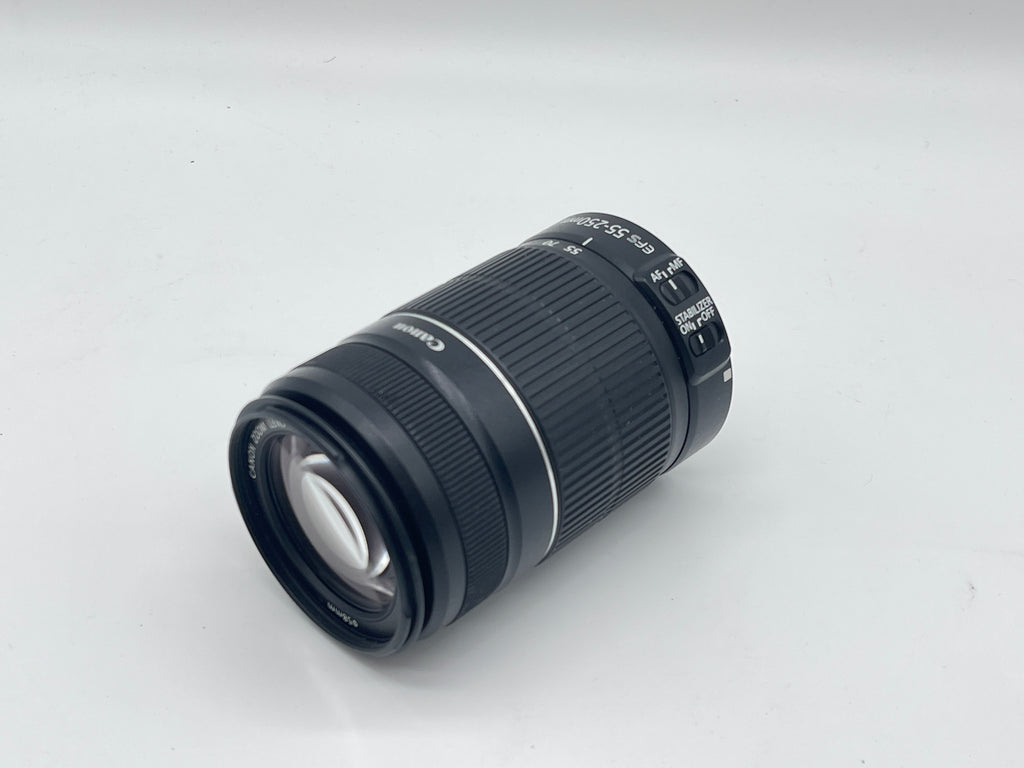 Canon EF-S 55-250mm F/4-5.6 IS Telephoto Zoom Lens 2044B002 Black Used