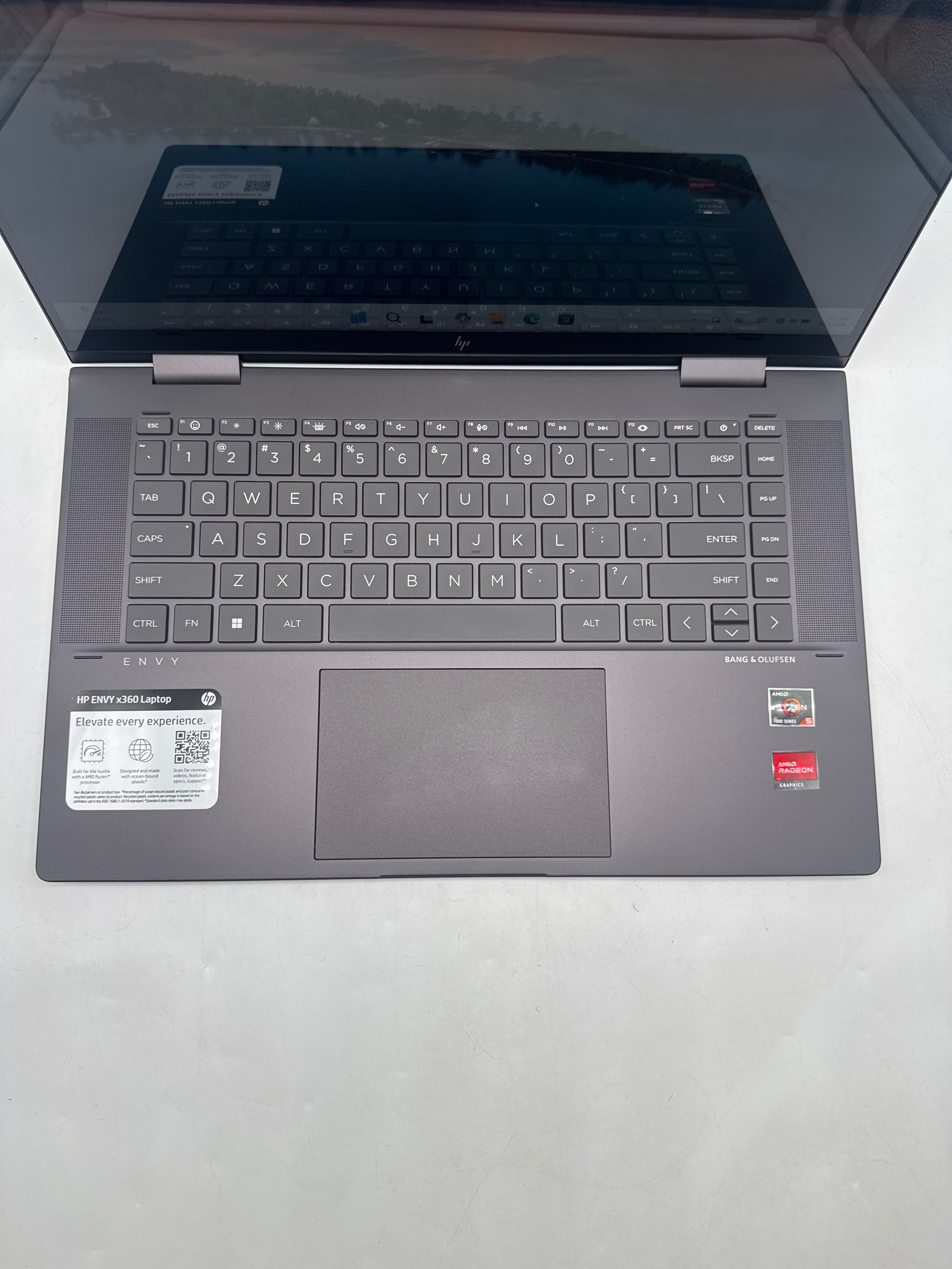 HP ENVY x360 15-fh0013dx 15.6" AMD Ryzen 5 7530U 8GB RAM 256GB SSD - Used