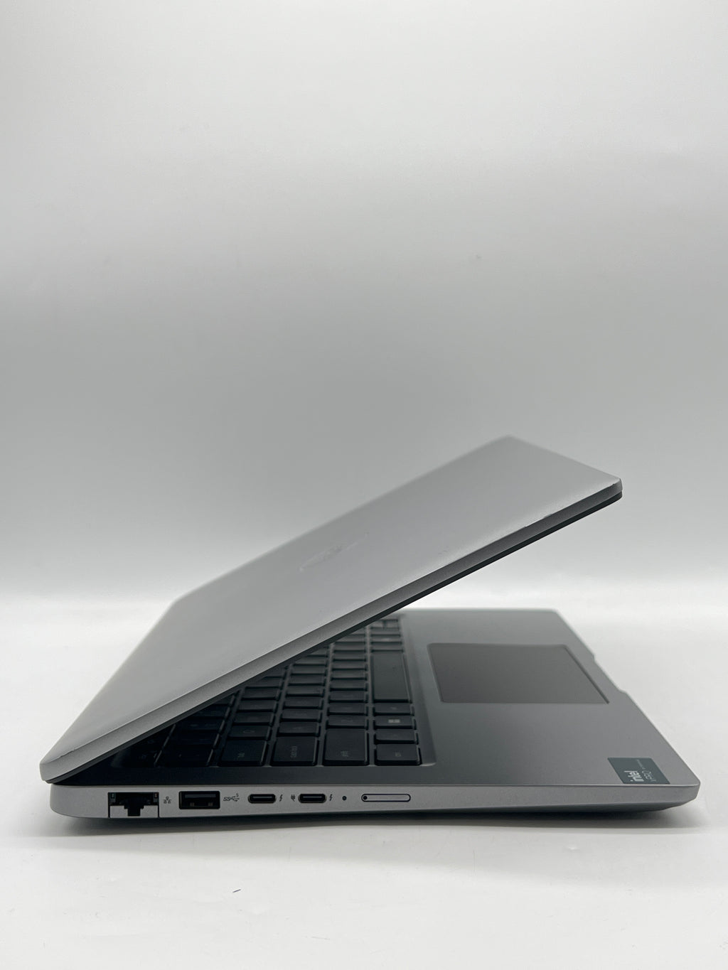Dell Latitude 5450 13" Ultra 5 135U 16GB RAM 256GB SSD Gray - Used