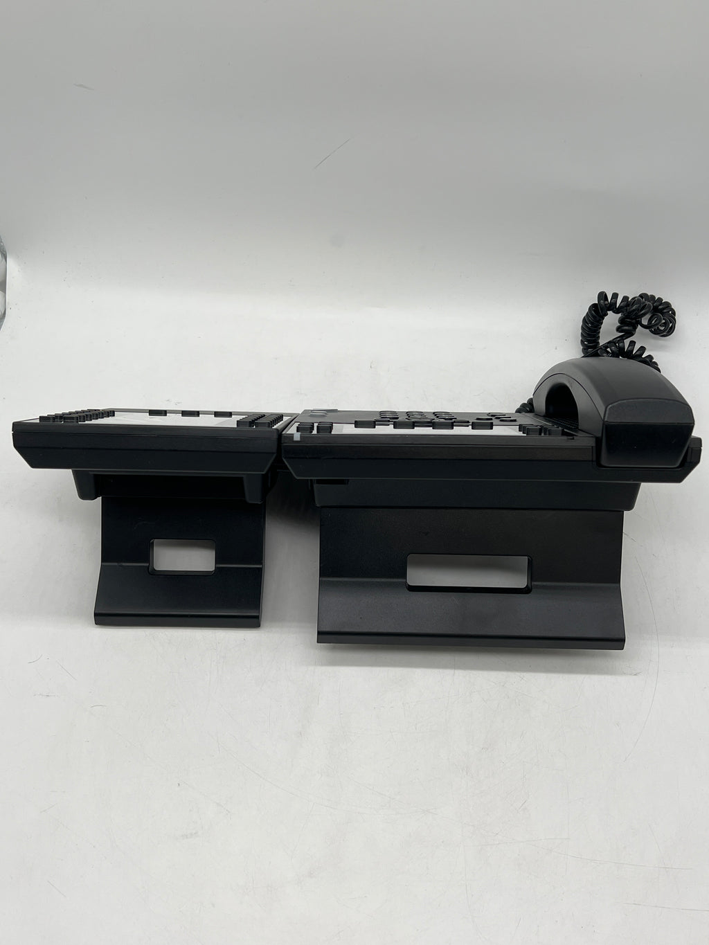 Polycom VVX450 + VM EM 50 expansion VoIP Business Phone - Used