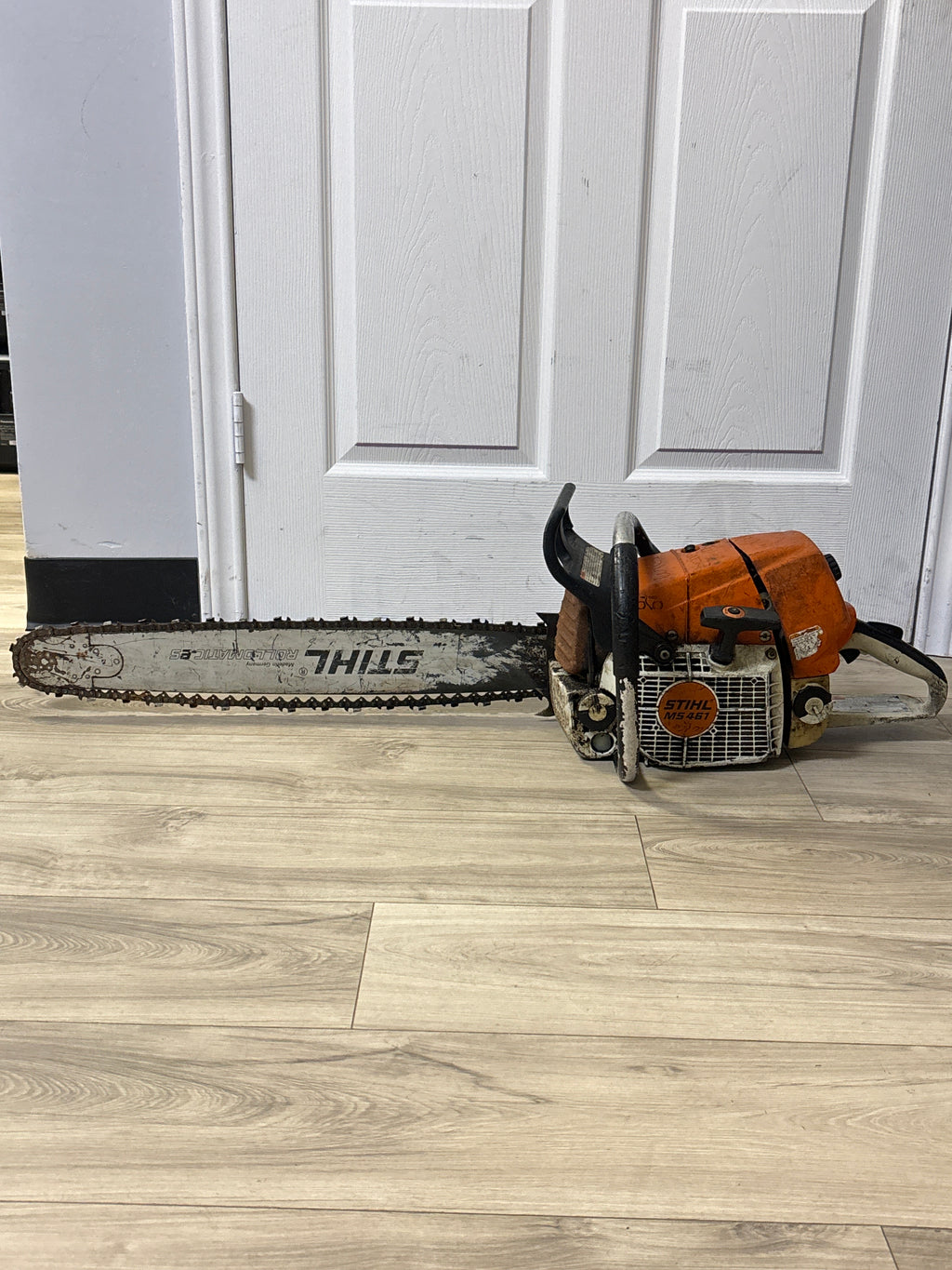 STIHL MS 461 Gas Chainsaw Chain Brake Two-Handed Grip w/ Bar Cover