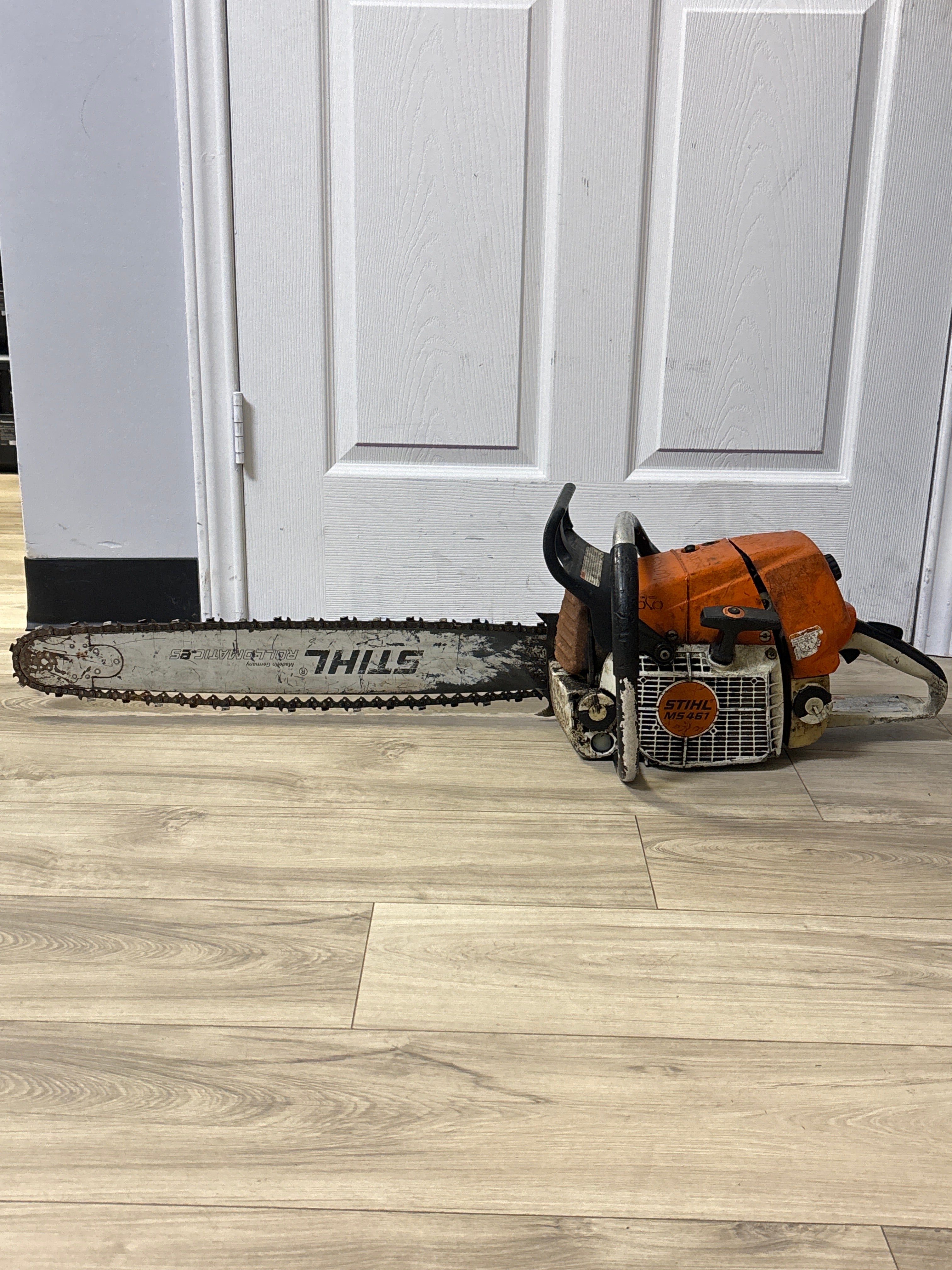 STIHL MS 461 Gas Chainsaw Chain Brake Two-Handed Grip w/ Bar Cover