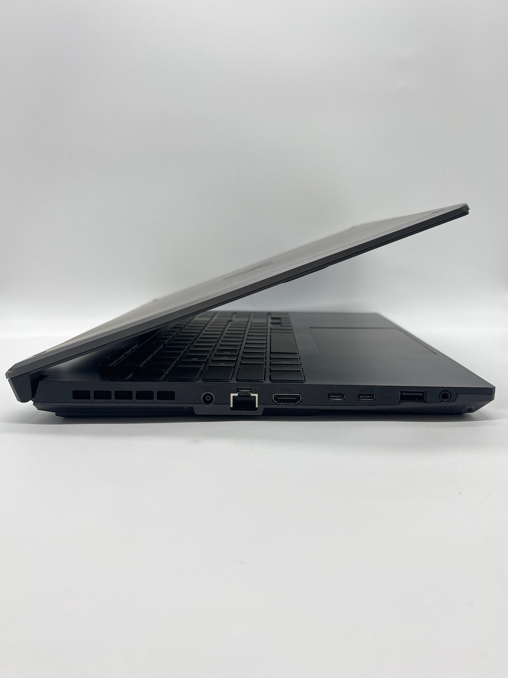 Asus TUF A16 FA607P Ryzen 9 7940HX 16GB RAM 512GB SSD RTX 4070