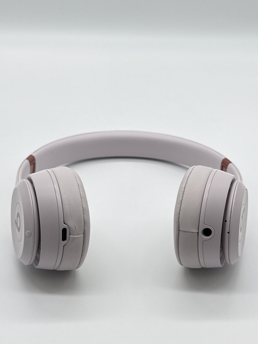Beats by Dr. Dre Solo 4 Headphones 40mm Drivers Bluetooth Pink Used