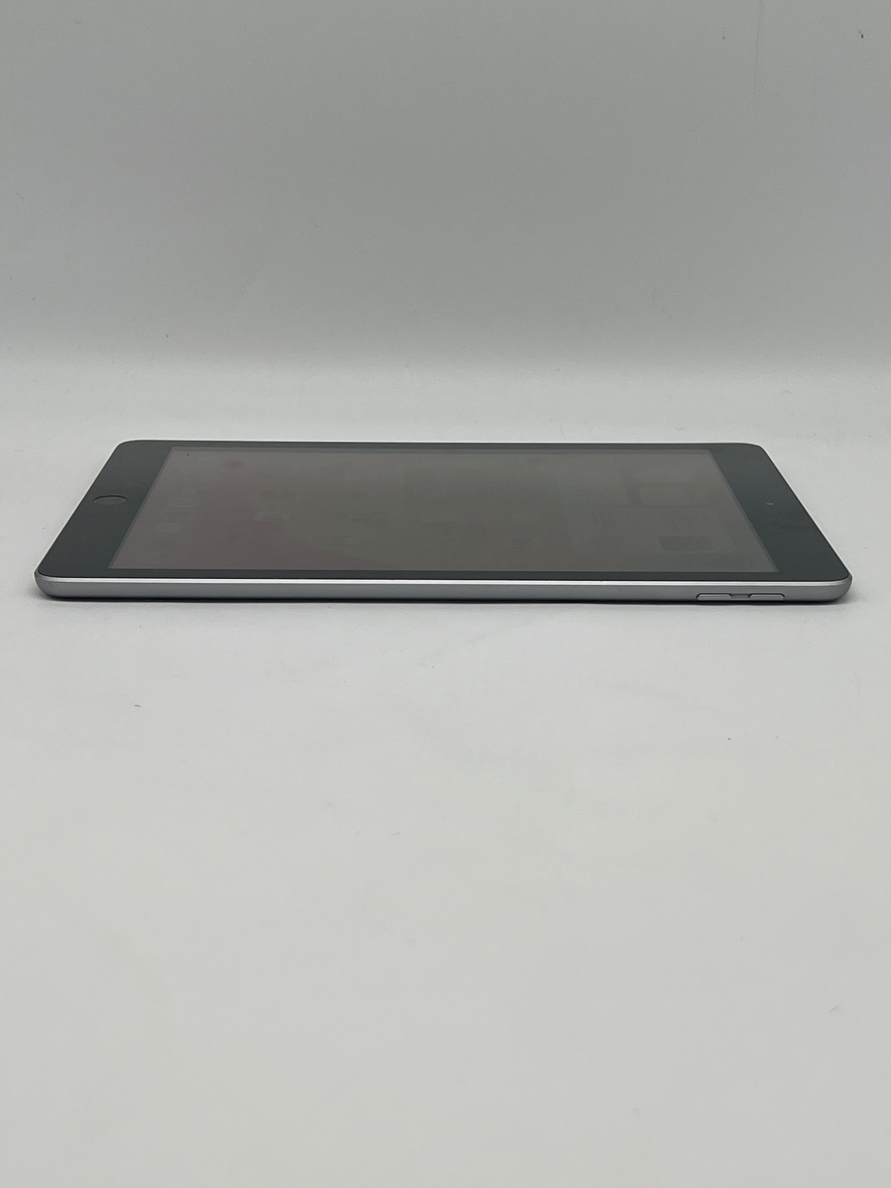 Apple iPad (6th Gen) A1893 32GB Wi Fi  Gray - Used
