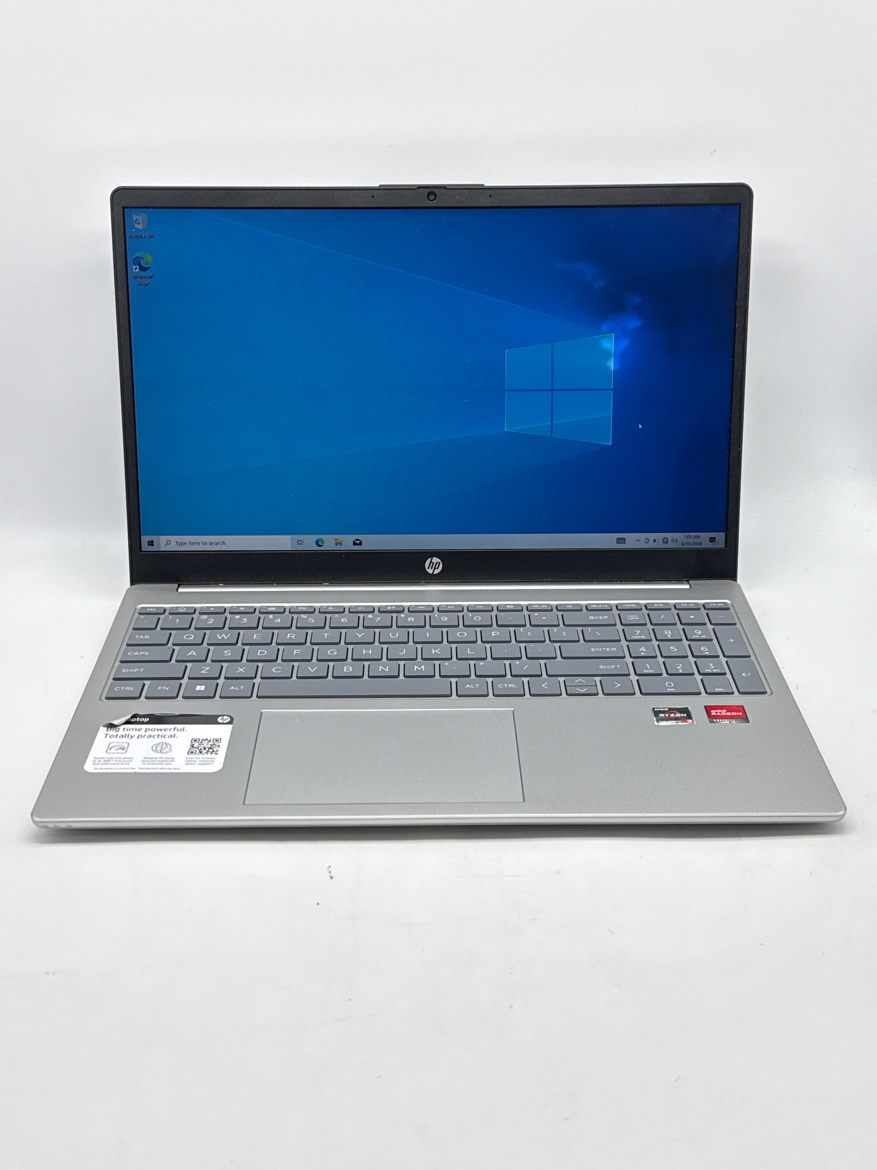 HP 15-fc0081nr Ryzen 3 7320U 8GB RAM 256GB SSD - Bad LCD