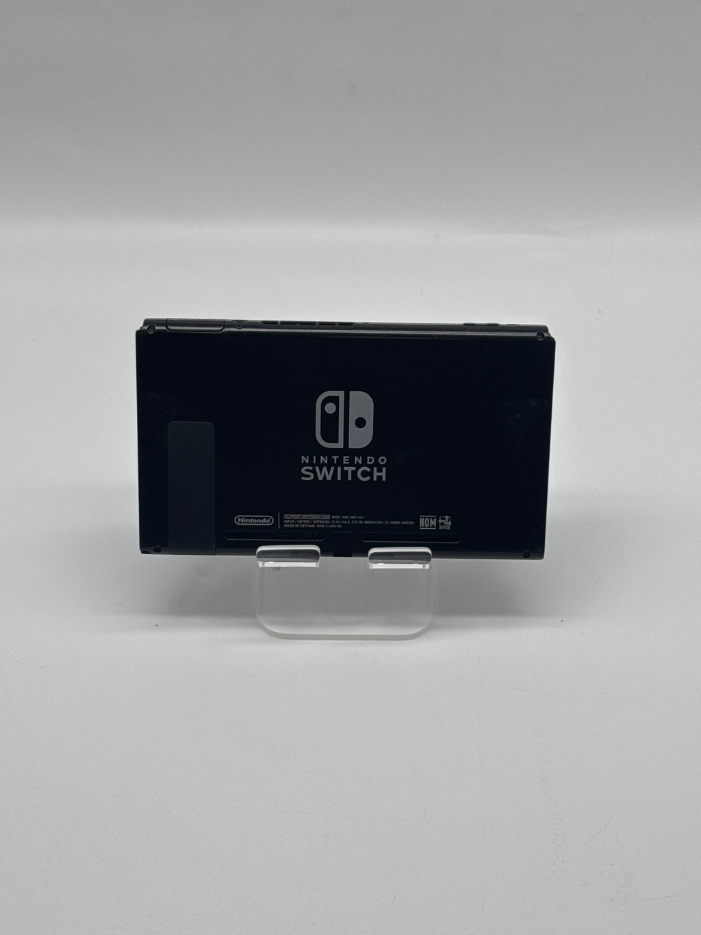Nintendo Switch HAC-001-01 Console Bundle 32GB Black No Joycons - Used