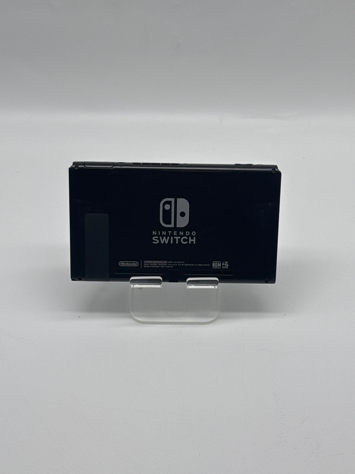 Nintendo Switch HAC-001-01 Console Bundle 32GB Black No Joycons - Used