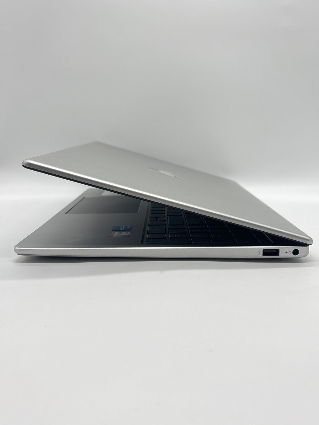 HP Laptop 15-fd0107dx i7-1255U 16 GB RAM 512 GB SSD