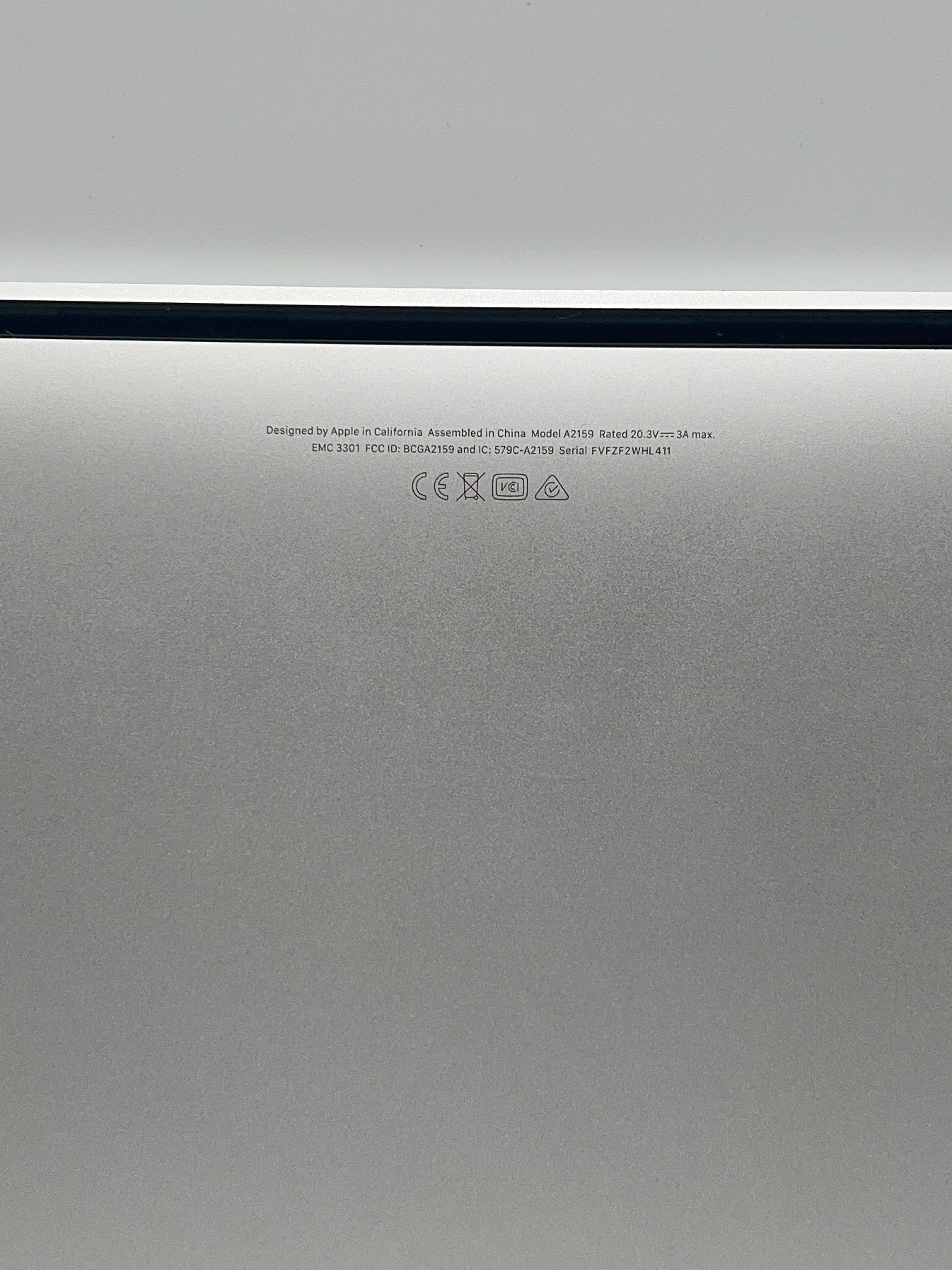 Apple MacBook Pro 13" A2159 2019 Core i5 8GB RAM 256GB SSD - Used