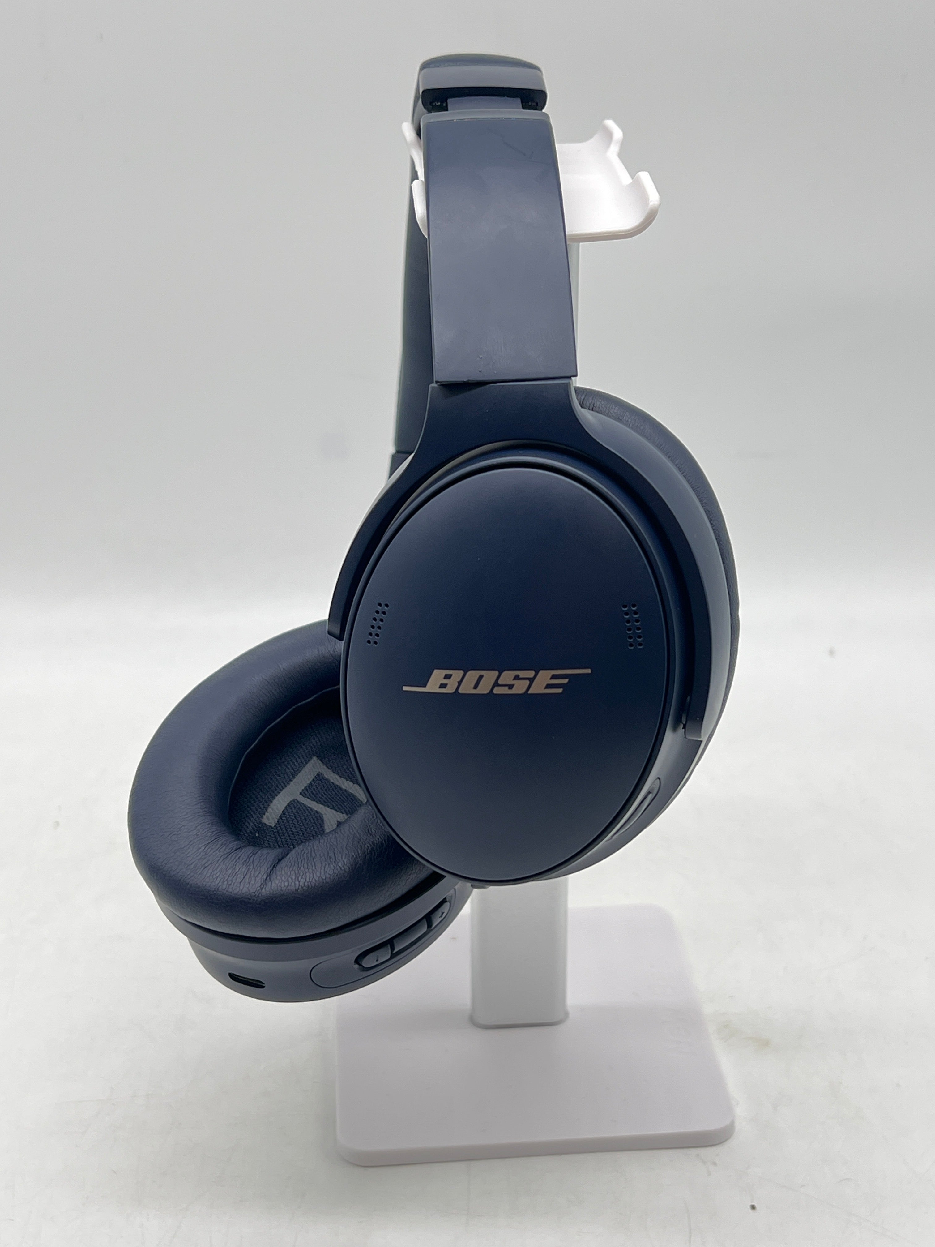 Bose QuietComfort 45 Headphones Blue 45mm Wireless Bluetooth-Used