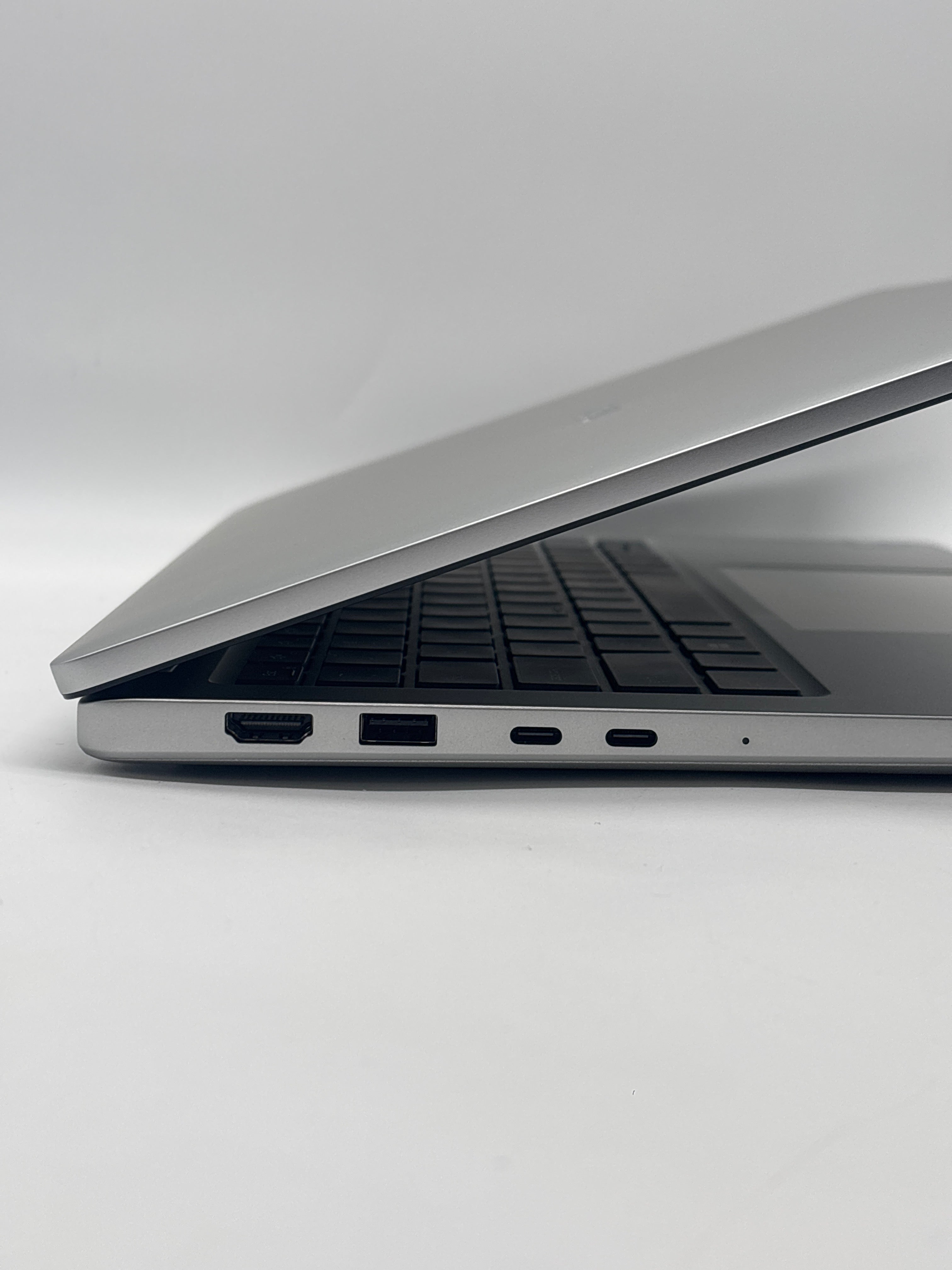 Dell Pro Plus 14 Ultra 7 255U 16GB RAM 512GB SSD