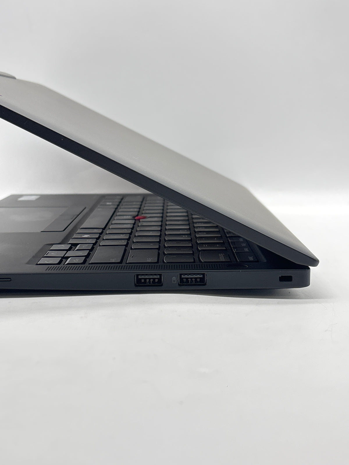 Lenovo ThinkPad T14s Gen 5 14" Ultra 7 165U 32GB RAM 512GB SSD Black - Used