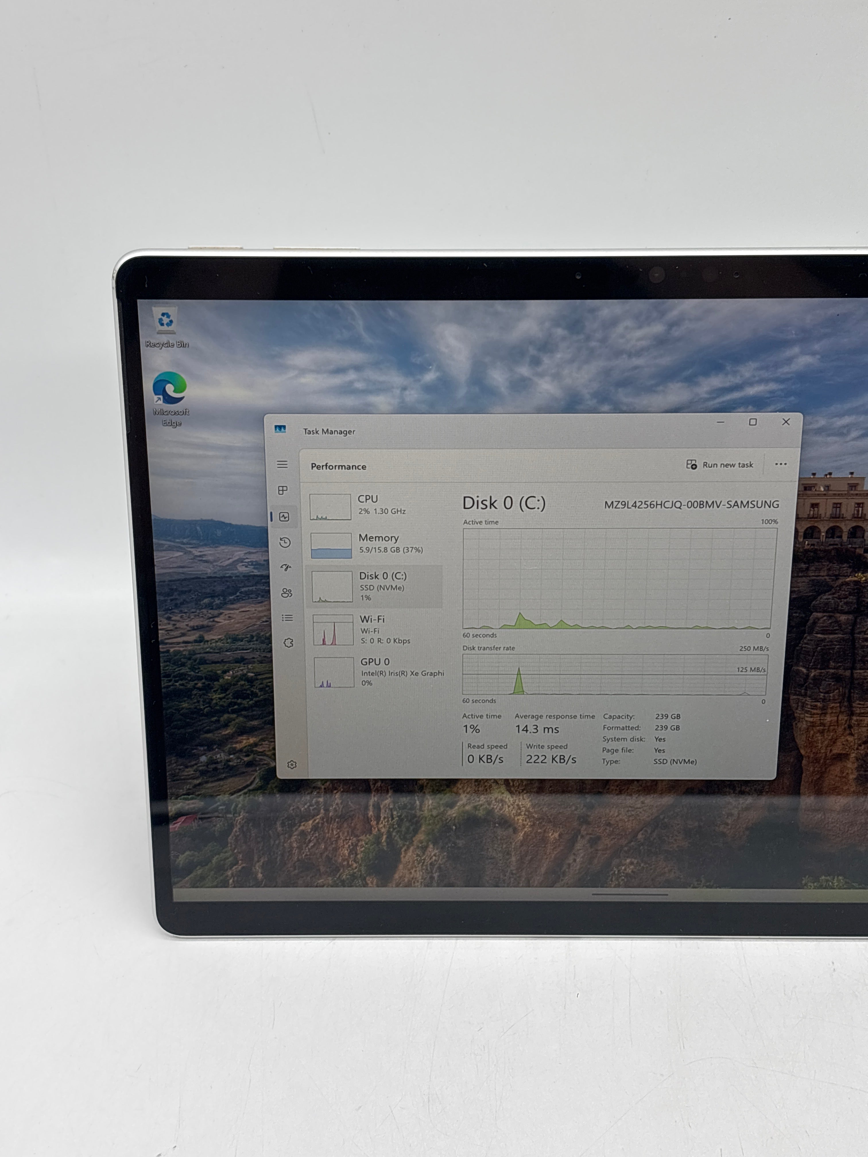 Microsoft Surface Pro 9 2038 i5-1245U 16GB RAM 256GB SSD - For Parts (Read DESC)