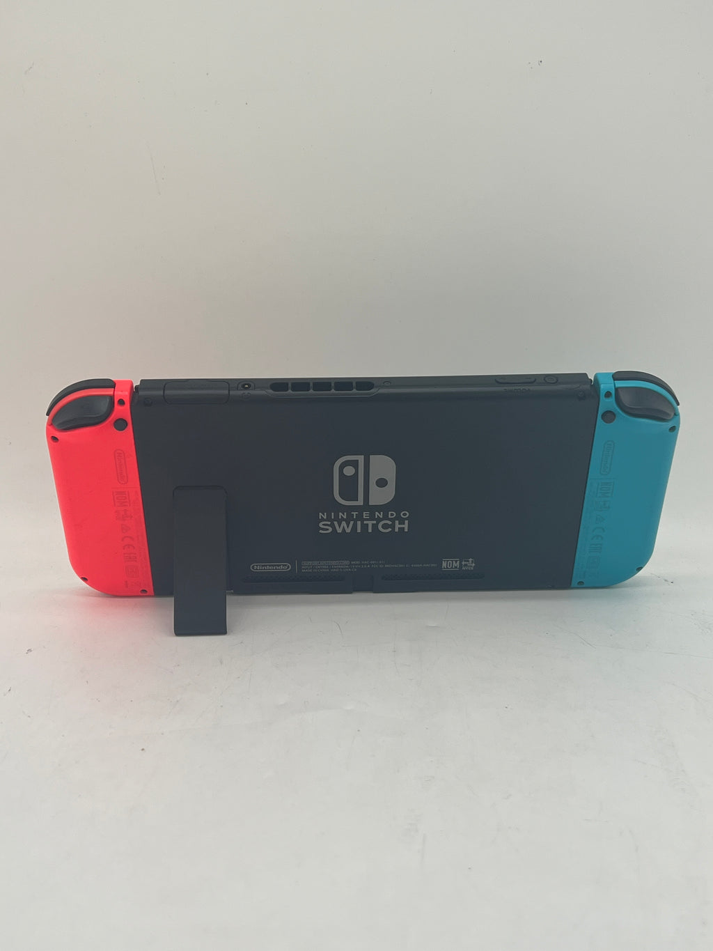 Nintendo Switch HAC-001-01 32GB Console with Joy-Cons & Dock - Used