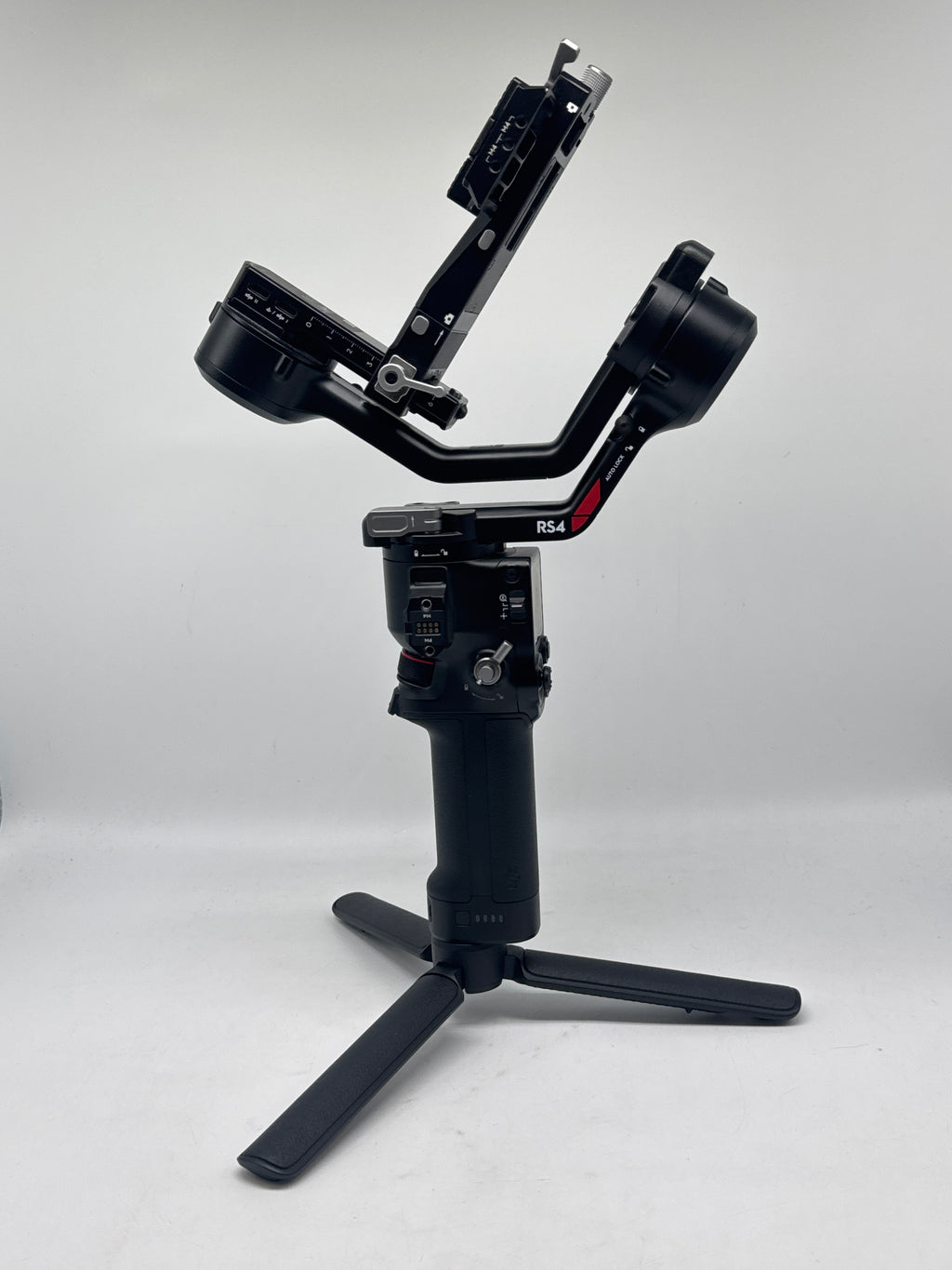 DJI RS4 3-Axis Camera Gimbal Stabilizer for DSLR/Mirrorless Ronin - Used