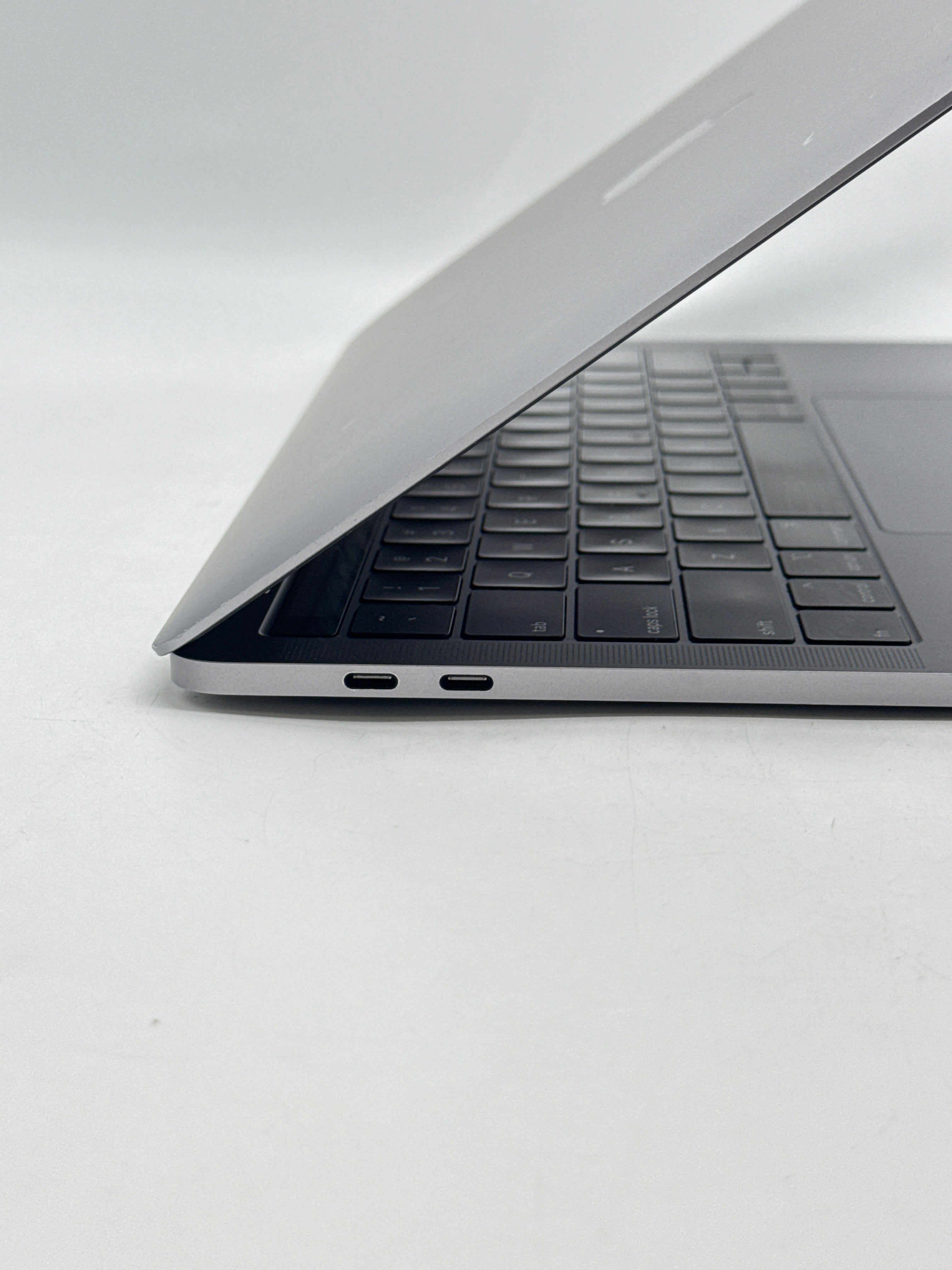 Apple MacBook Pro 13" A2159 2019 Core i5 8GB RAM 128GB SSD - Used