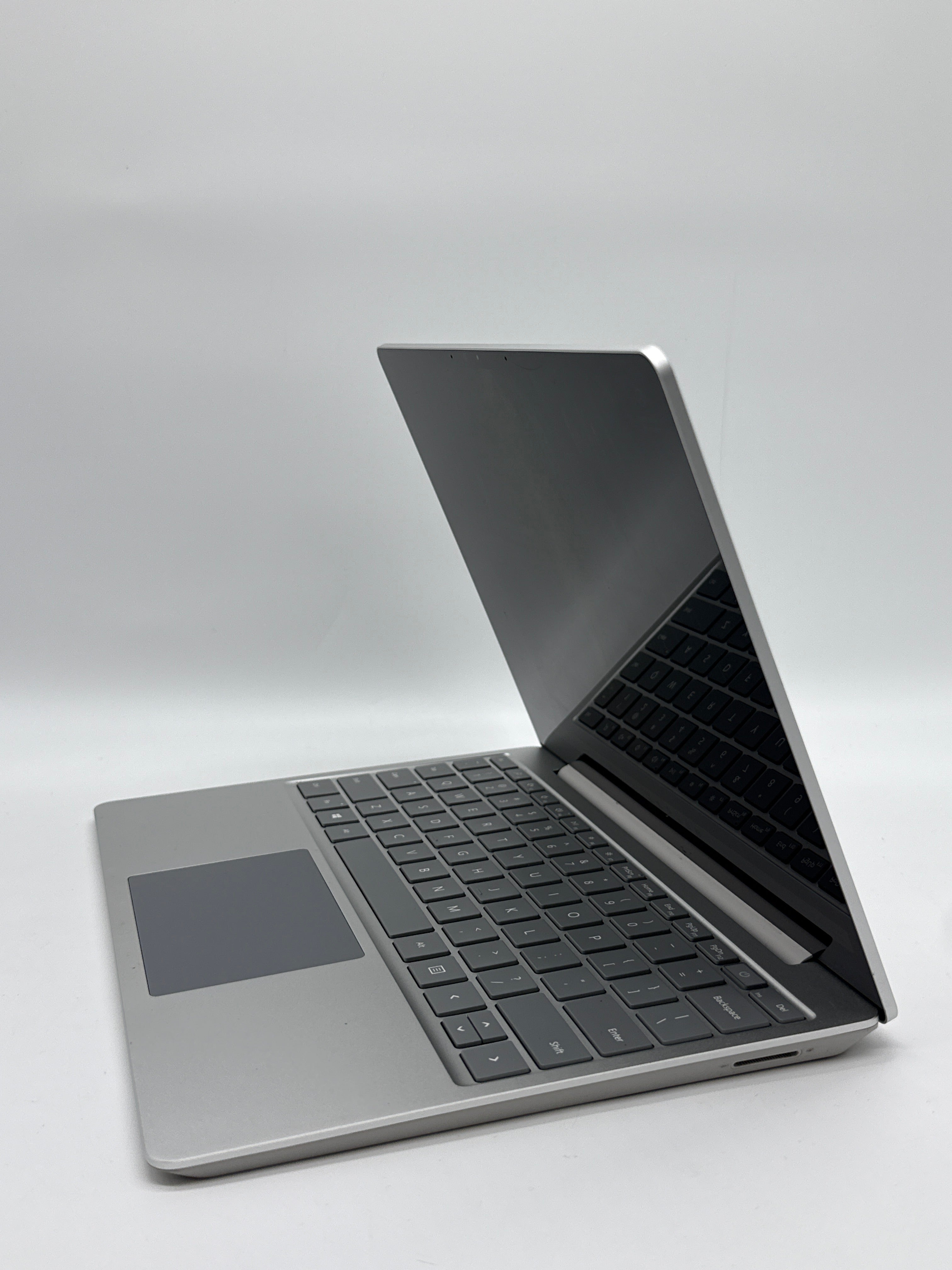 Microsoft Surface Laptop Go i5-1035G1 8GB RAM 128GB SSD