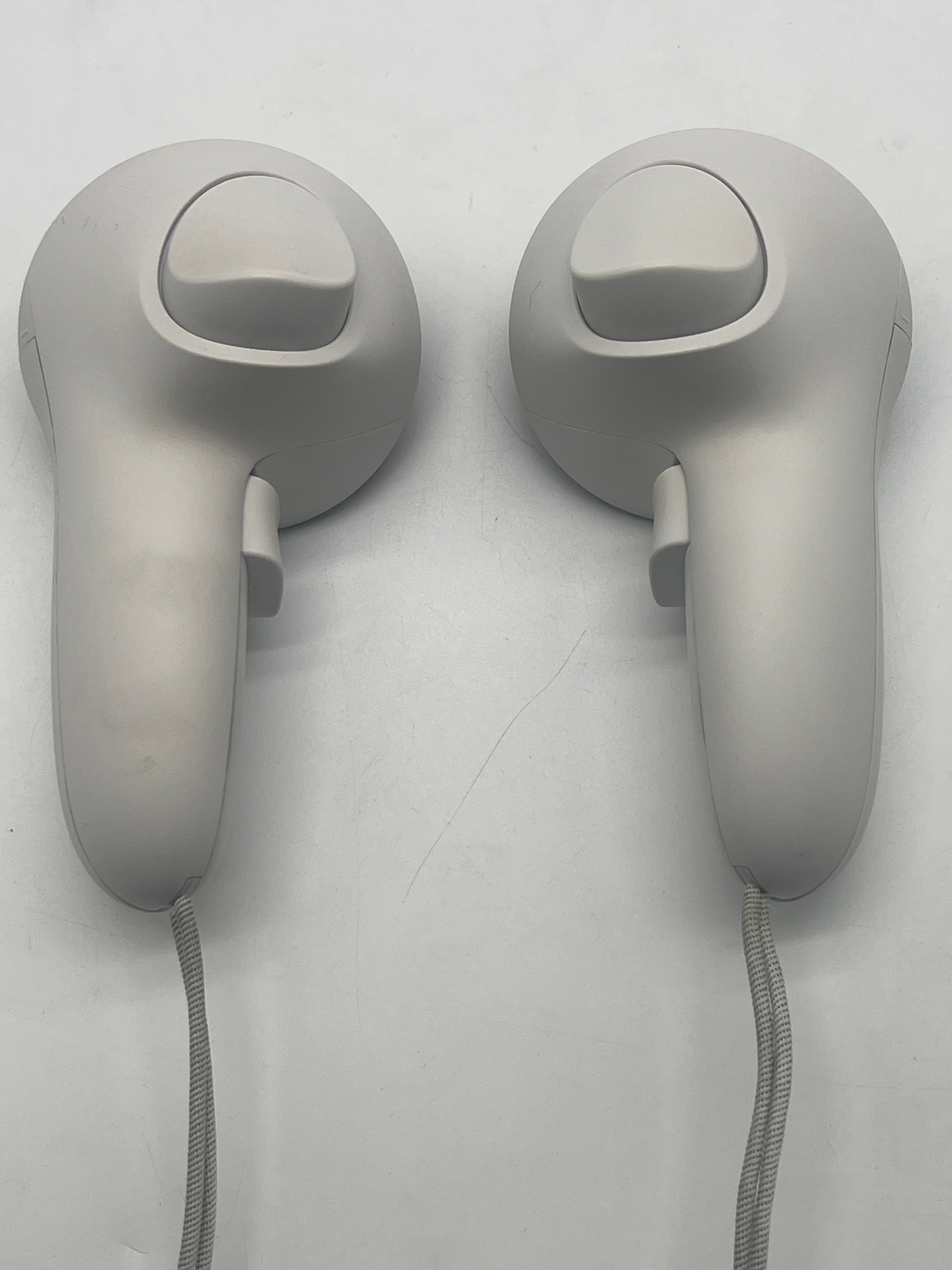 Meta Oculus Quest 3s VR Headset White - For Parts (Lens Issue)