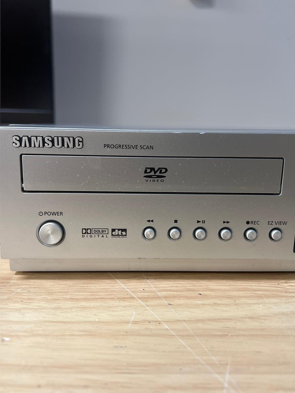 Samsung DVD VCR V5500 4 Head Combo Player HiFi Silver Used