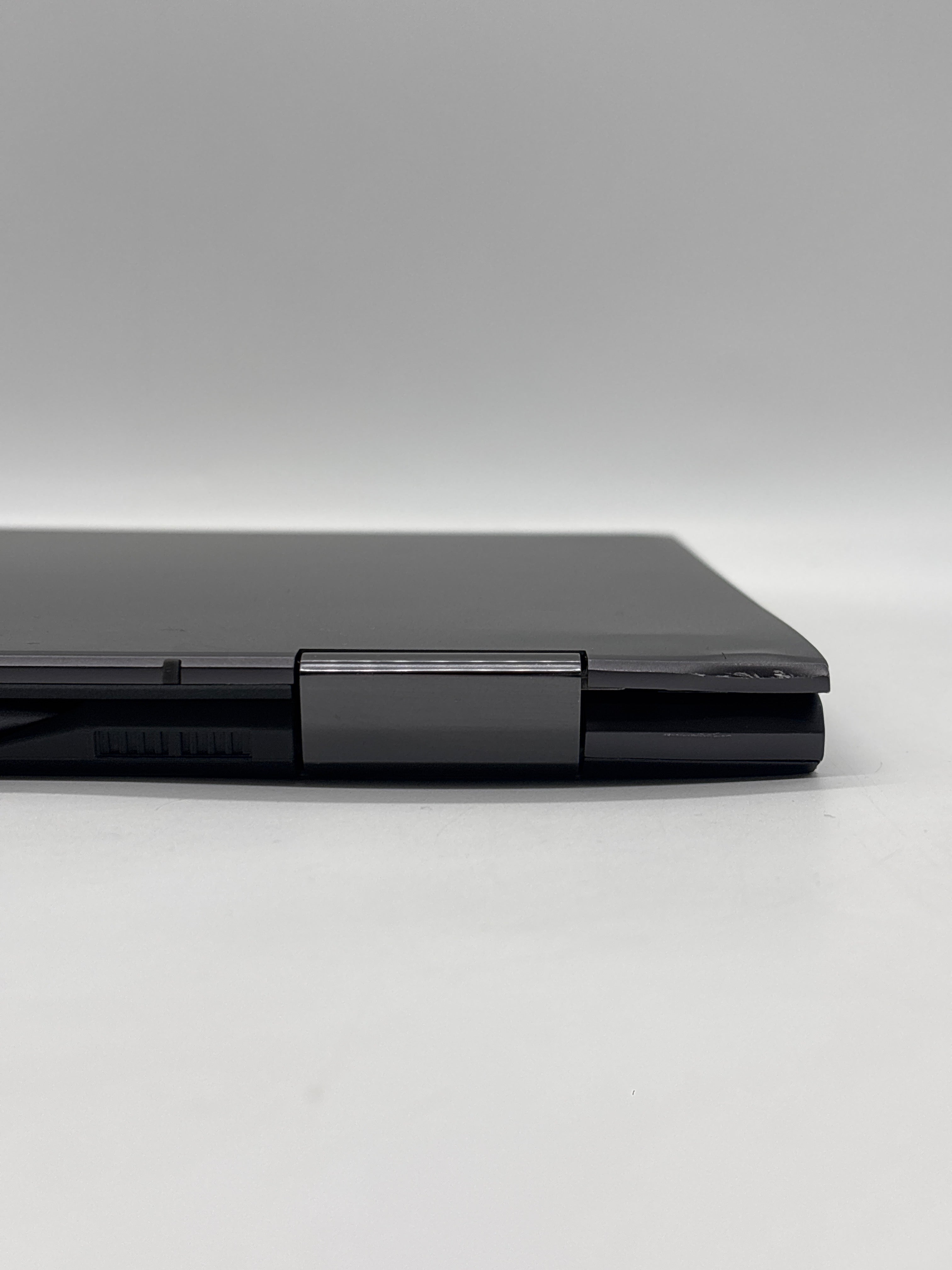 Dell Inspiron 7506 2-in-1 i7-1165G7 16GB RAM 512GB SSD - For Parts (Read DESC)